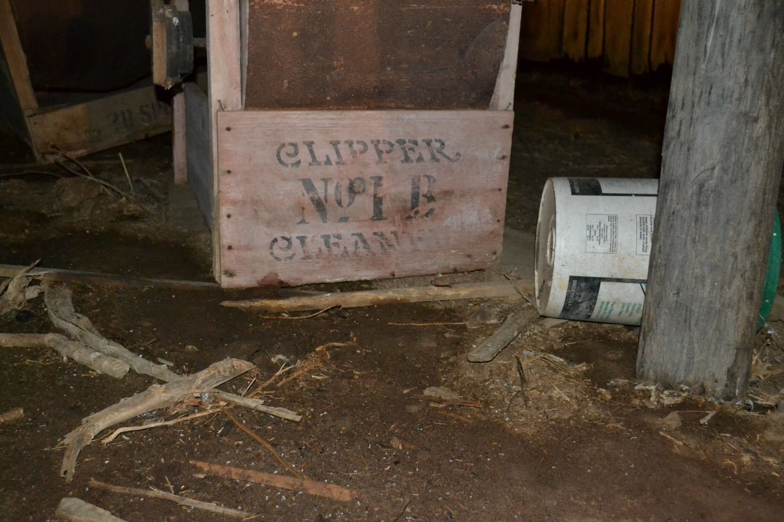 Clipper A.T. Ferrell 1B  Seed Grain Cleaners Antique Lot Rustic Primitive decor