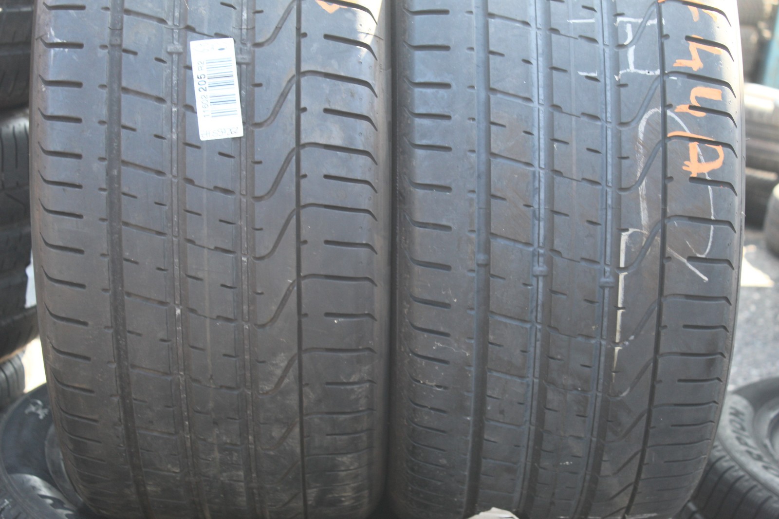 295 35 21 Pirelli, P Zero, N0, 103Y, x2 A Pair 5.8mm (F1_tyres) L3744