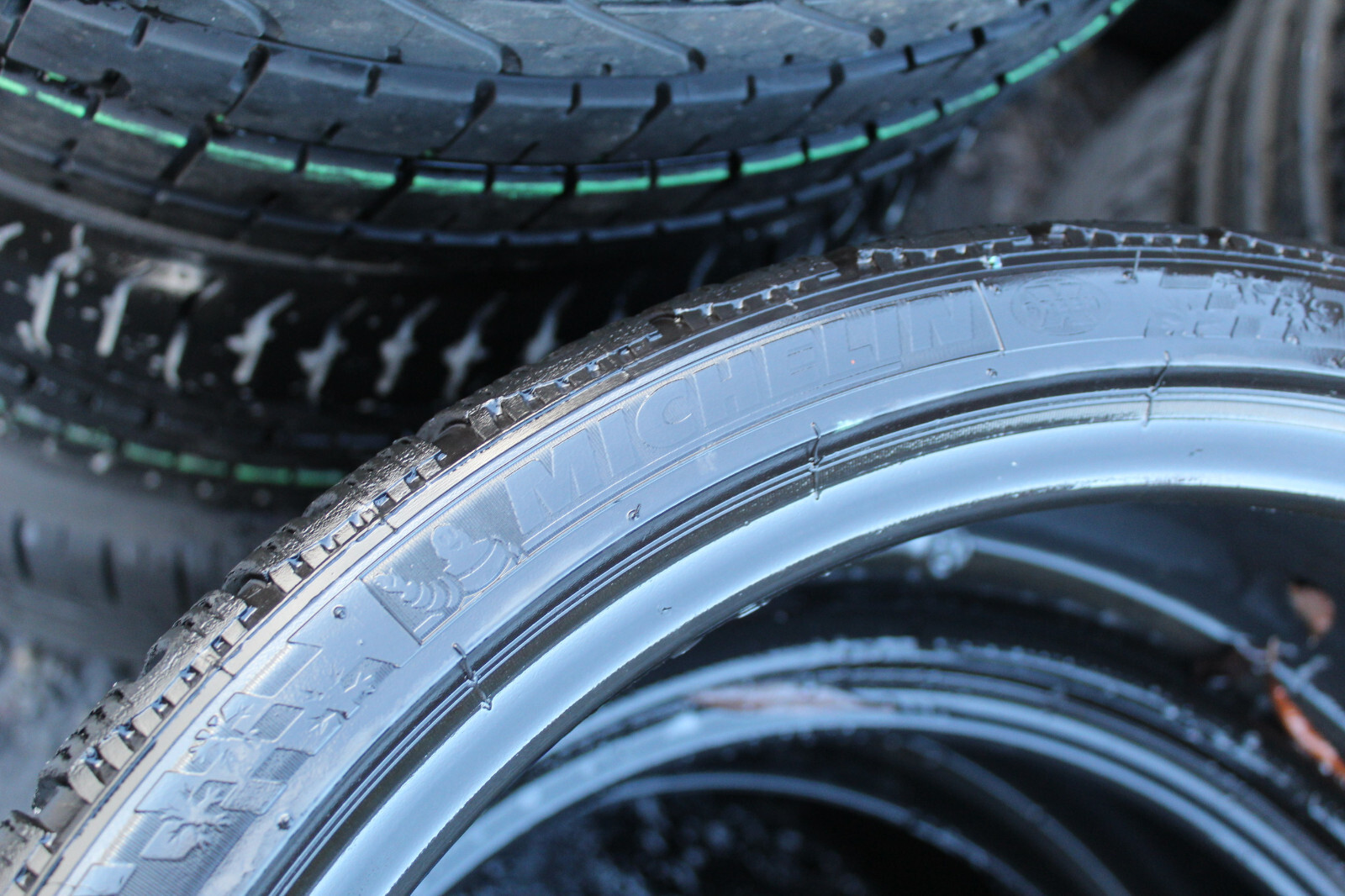 265 30 20 Michelin, Winter, XL, M+S, 94W, x2 A Pair 7.0mm (F1_tyres) FO L2994