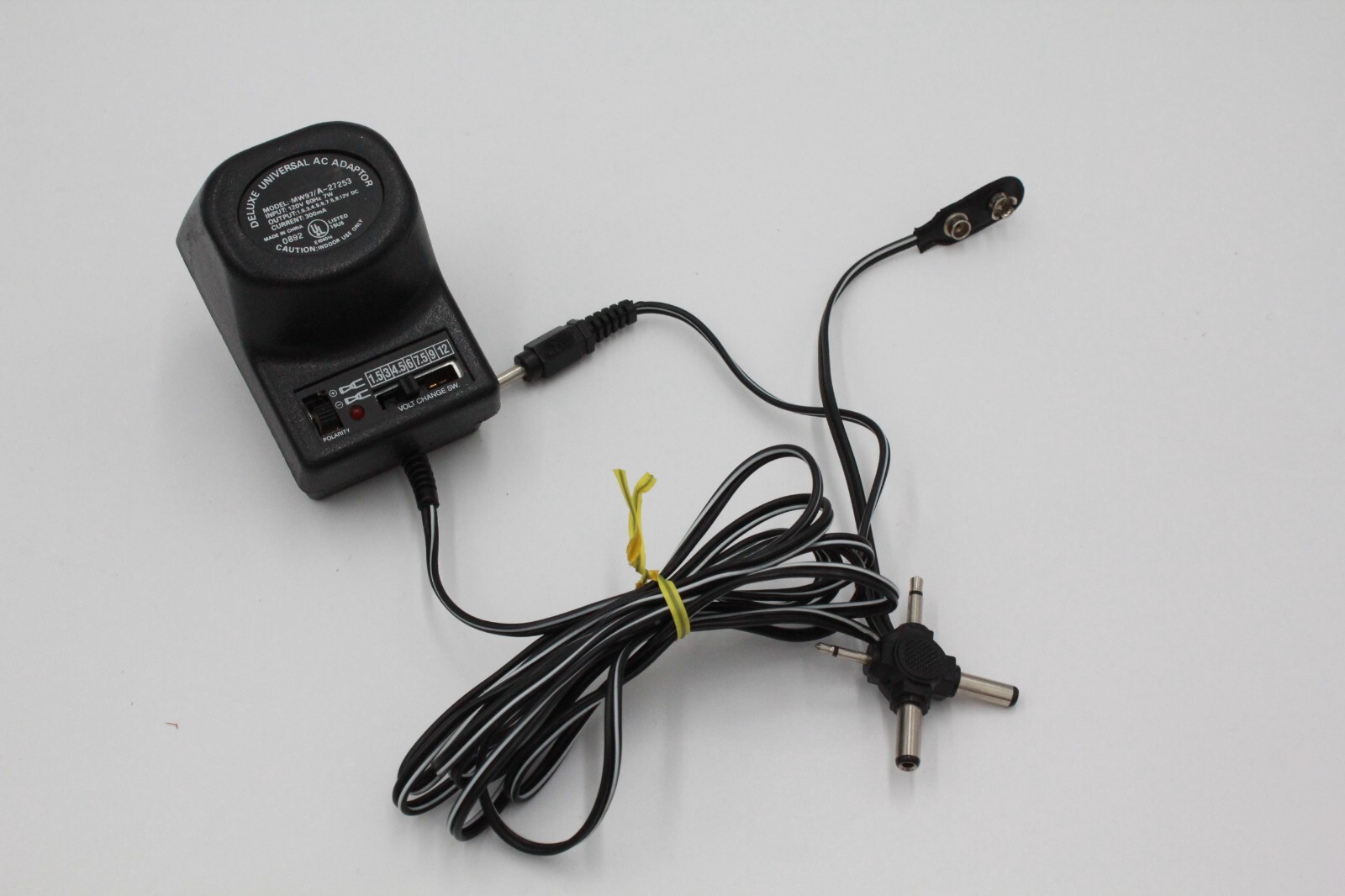 Deluxe Universal AC Adapter MW97 A-27253 120v 300ma 7w