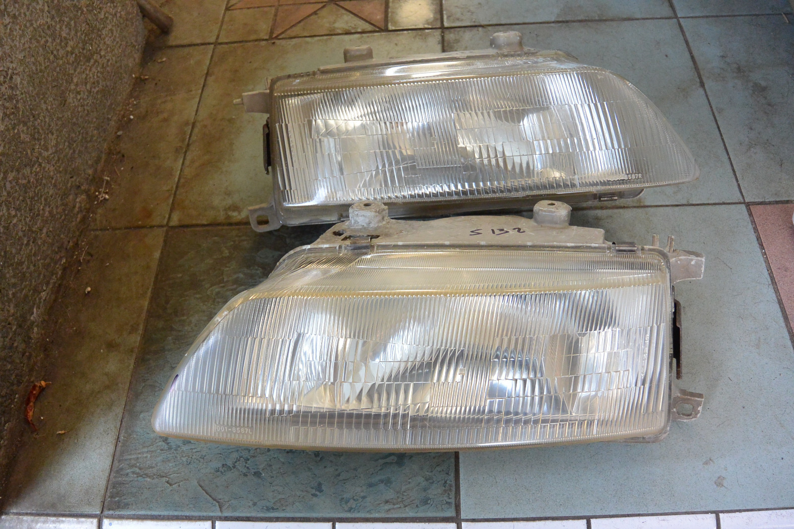 ka　HSJ CD 38枚 11400+750 1990-1991 HONDA CRX SiR CR-X PROJECTOR LED HEADLIGHTS LEFT+