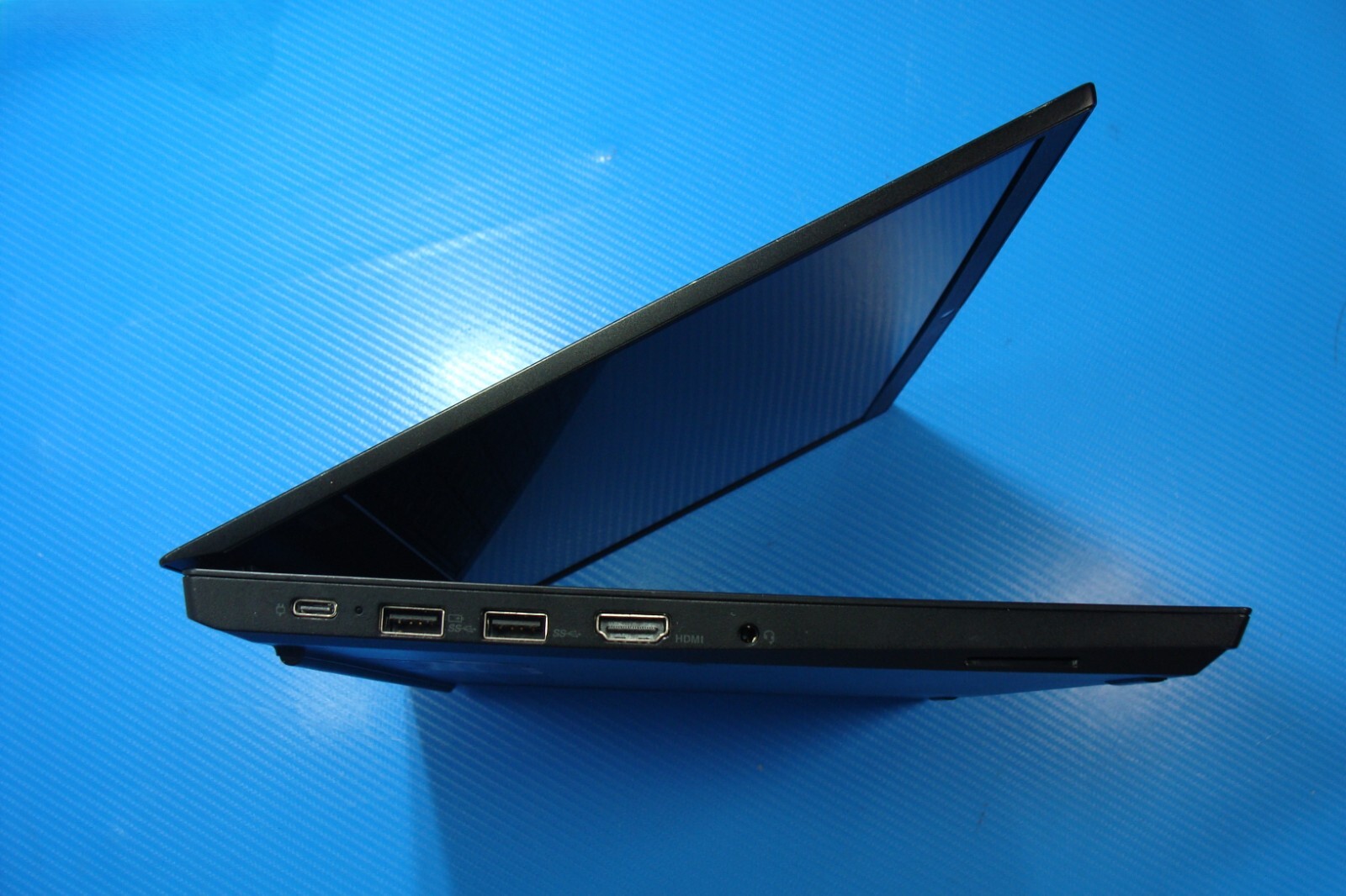 Lenovo ThinkPad E14 Gen 1 - i5-10210U, 8GB RAM, 1TB HDD, 14" FHD - Thumbnail 20