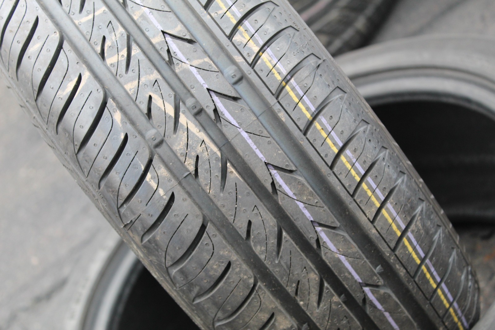 New 195 65 15 Gislaved, Ultra Speed 2, 91V, x1 Single Tyre (F1_tyres) L3655