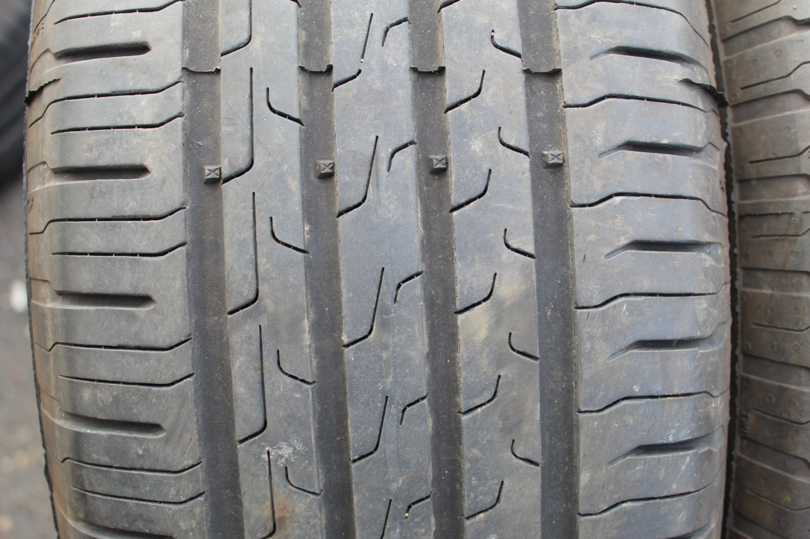 225 60 18 Continental, CEC 6, XL, 104V, x2 A Pair 5.4mm (F1_tyres) L3453
