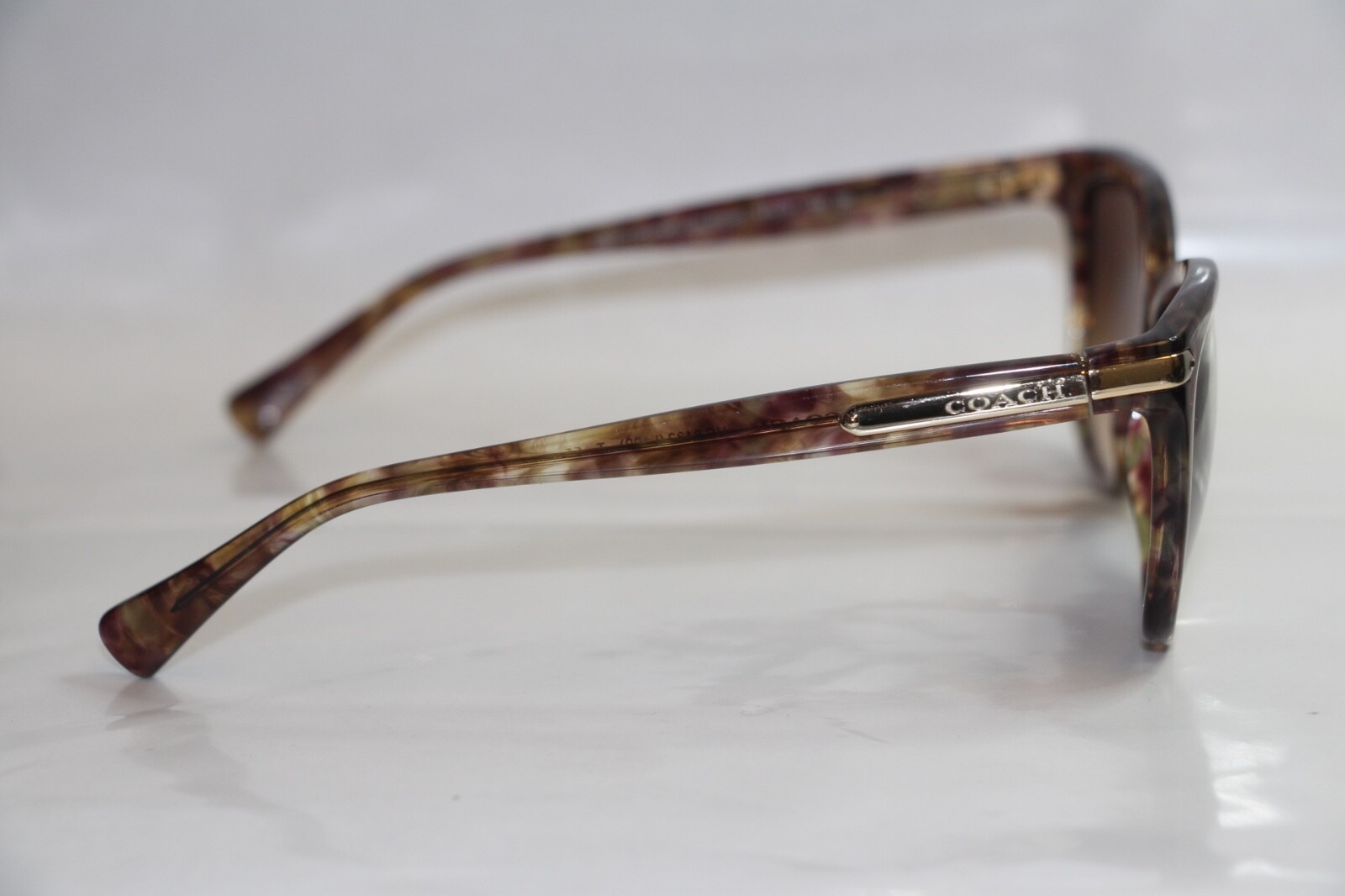 Coach HC8132 528713 Cat Eye Sunglasses Confetti Light Brown/Brown Gradient Lens