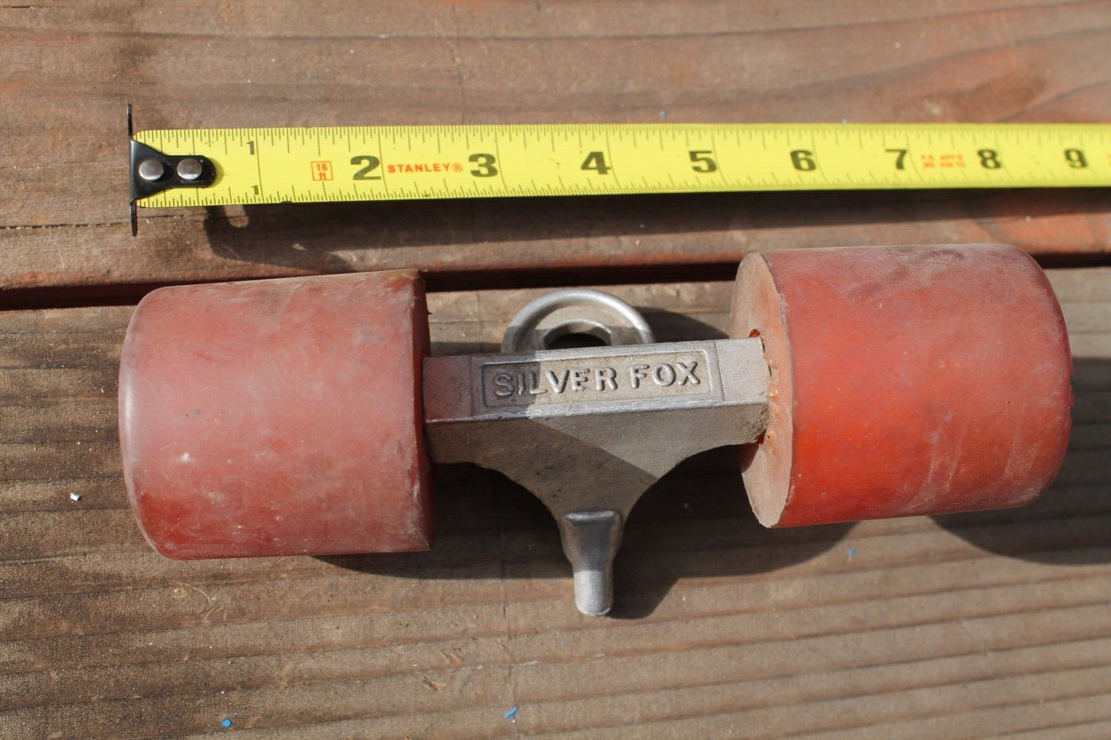 ビンテージ　トラック　シルバーフォックス　SILVER FOX クルーザー Silver Fox Axle Rare 70's Vintage HWW Skateboard Truck