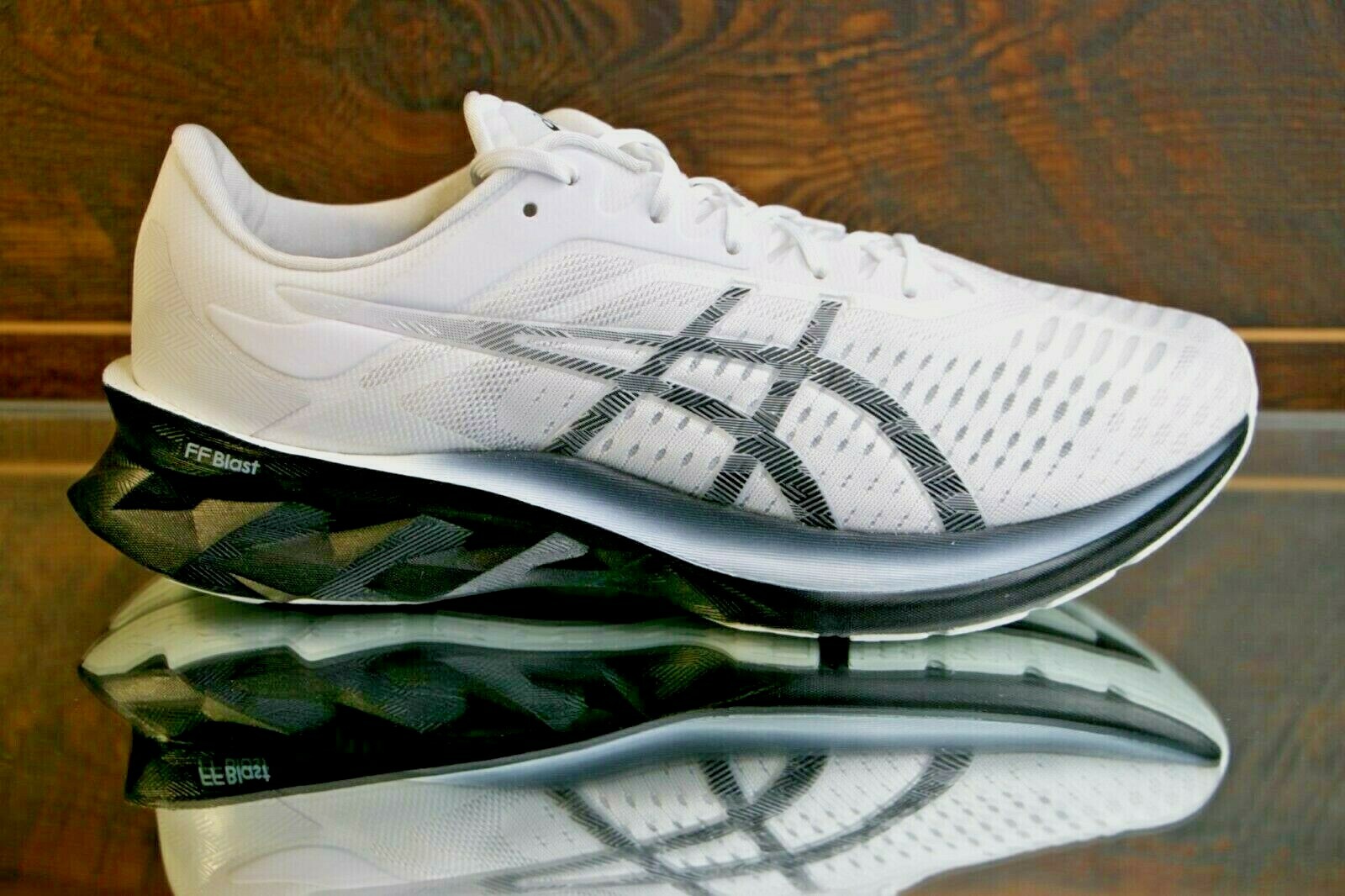Asics Novablast FF Blast Men' Size 11 Running Shoes White/Black のeBay公認