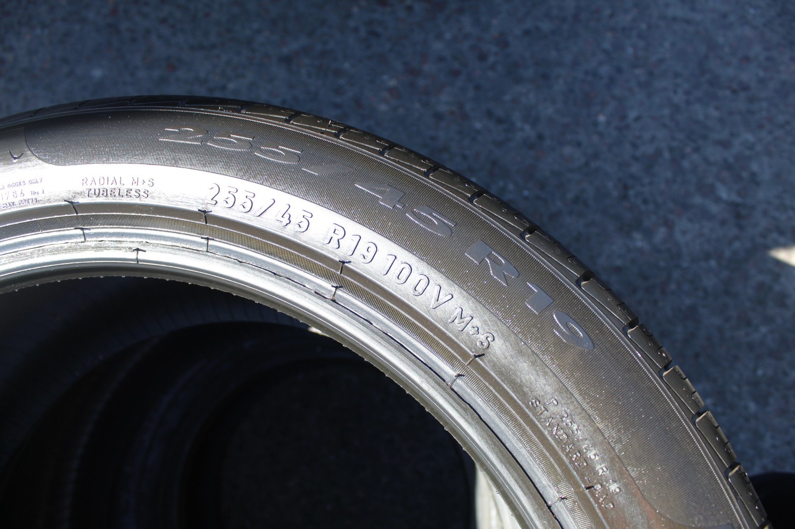 New 255 45 19 Pirelli, All Season, M+S, N0, 100V, x1 Tyre (F1_tyres) L3968