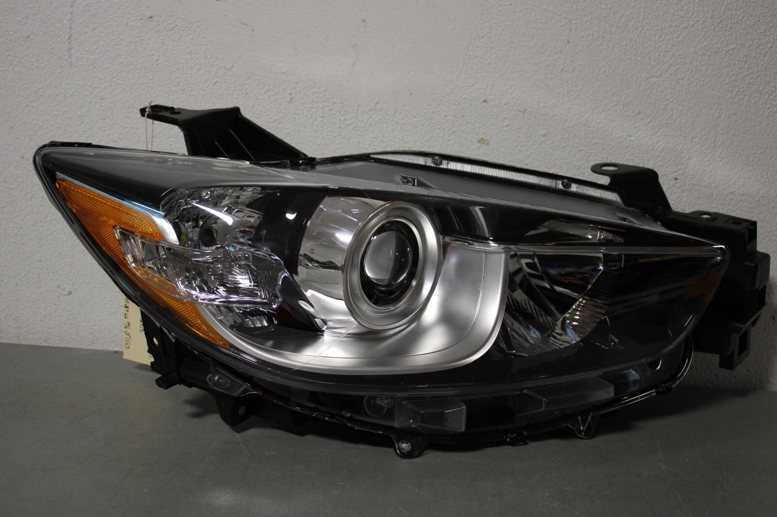 2013 2014 2015 MAZDA CX-5 RIGHT SIDE HALOGEN HEADLIGHT
