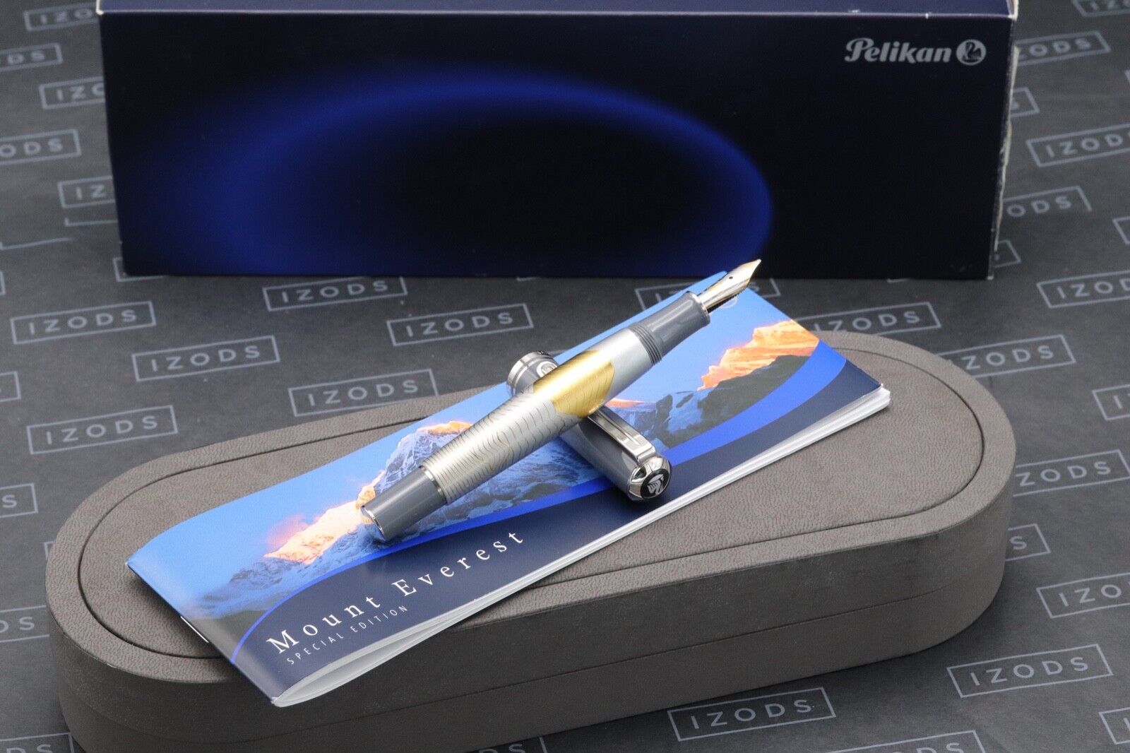Pelikan Souveran M640 Mount Everest Special Edition Fountain Pen - UNUSED