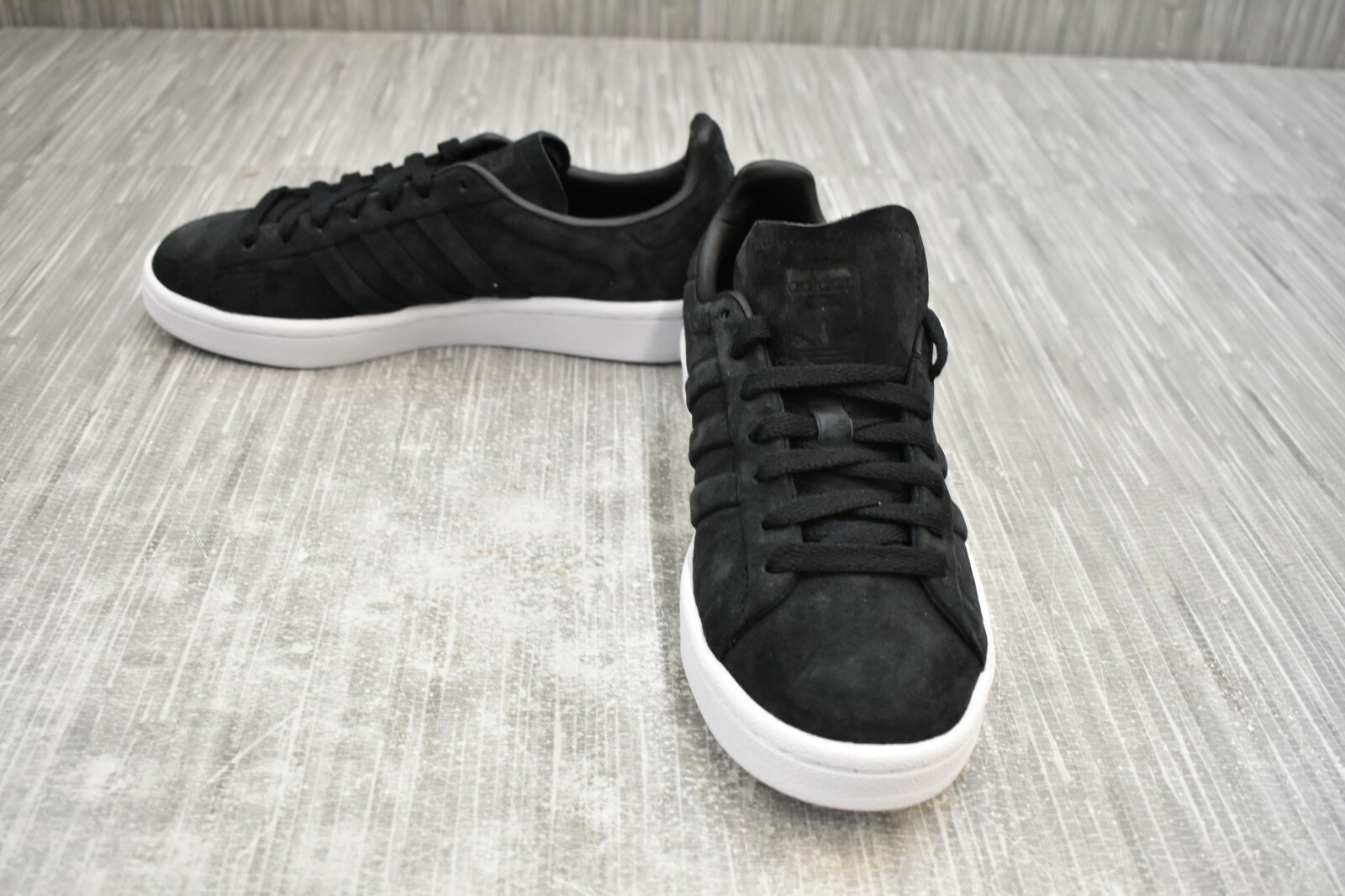 campus black sports shoes