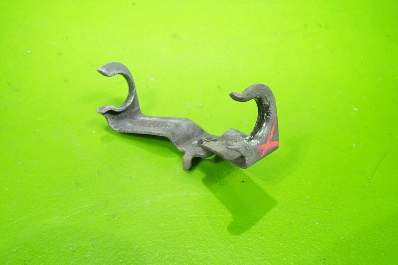92-96 Prelude OEM firewall brake booster vacuum hose tube mount bracket support