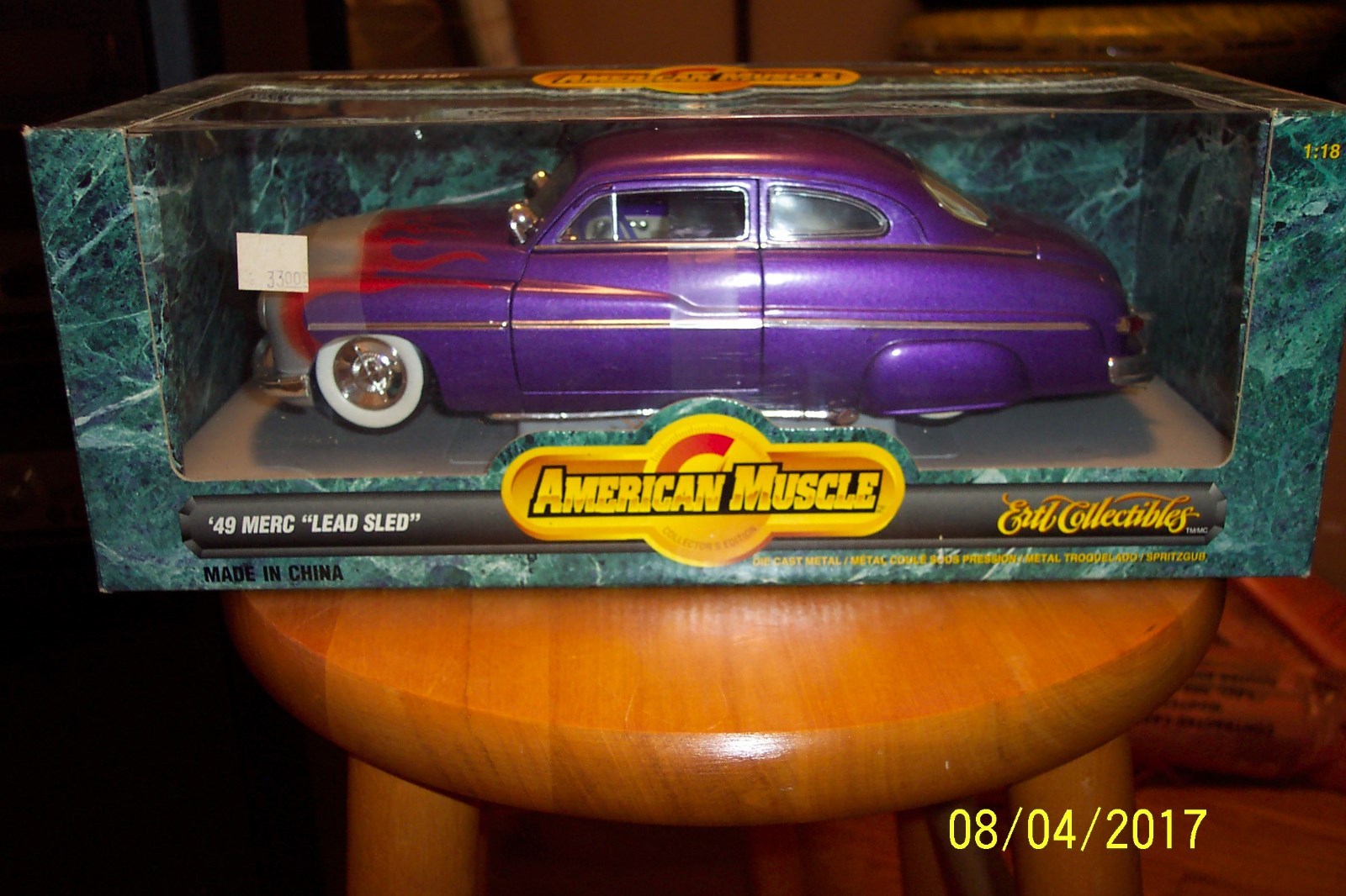 49リードスレッドMERCRUYマーキュリーダイキャストカーSuperior 1:18 DieCast ERTL '49 MERCURY LEAD SLED #7123 PURPLE W