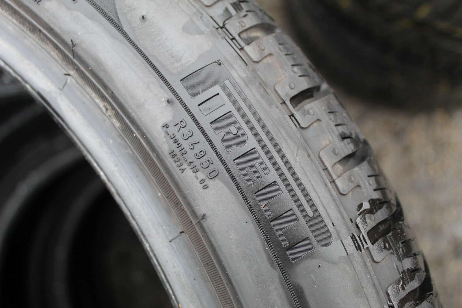 265 40 21 Pirelli, Winter, XL, MO1, M+S, 105V, x2 A Pair 5.5mm (F1_tyres) L3168