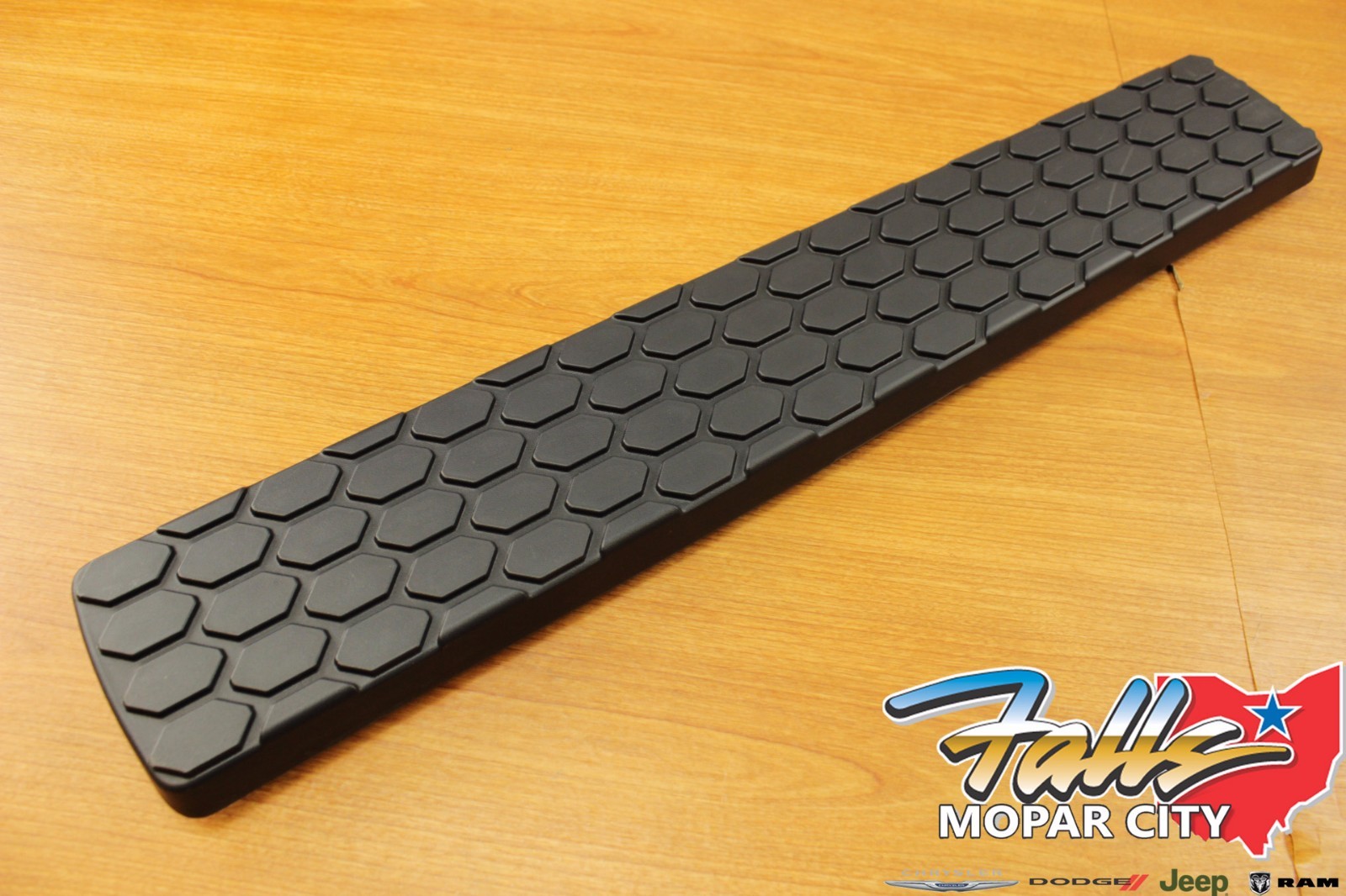 Jeep Renegade Aspen >> 2009-2018 RAM Side Step Nerf Bar Replacement Step Pad MOPAR OEM | eBay Jeep Renegade Aspen >> 2009-2018 RAM Side Step Nerf Bar Replacement Step Pad MOPAR OEM | eBay