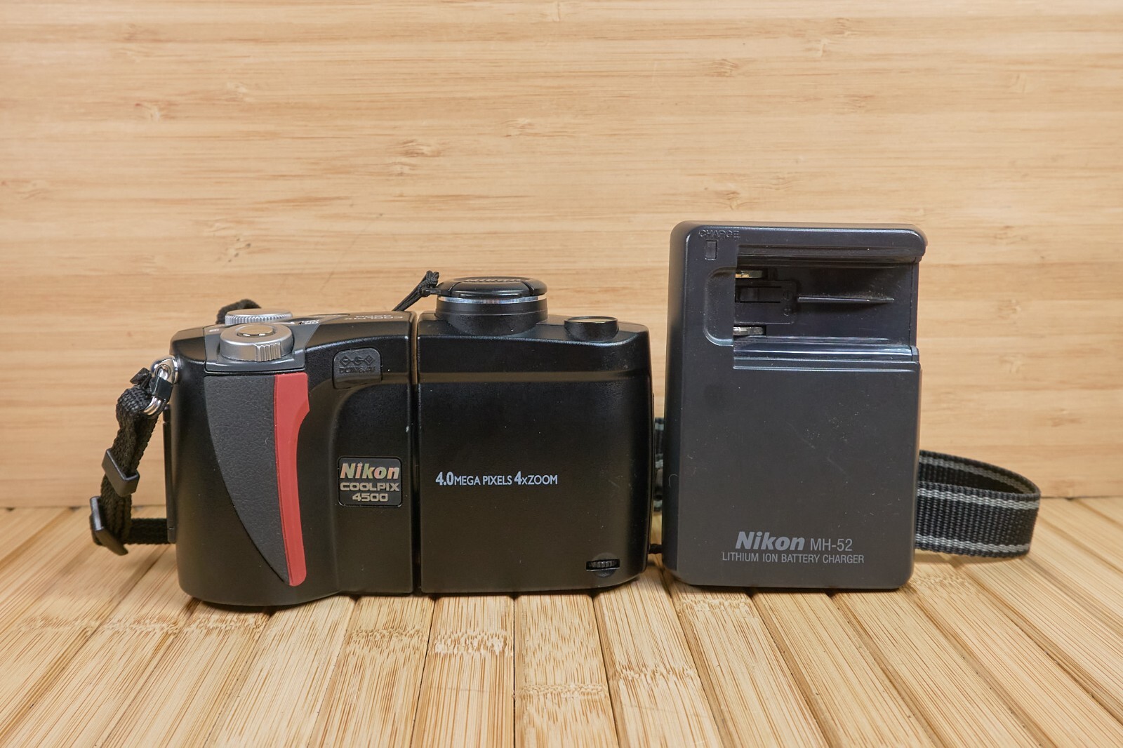 【美品】 Nikon COOLPIX 4500 Nikon Coolpix 4500 Review: Digital Photography Review