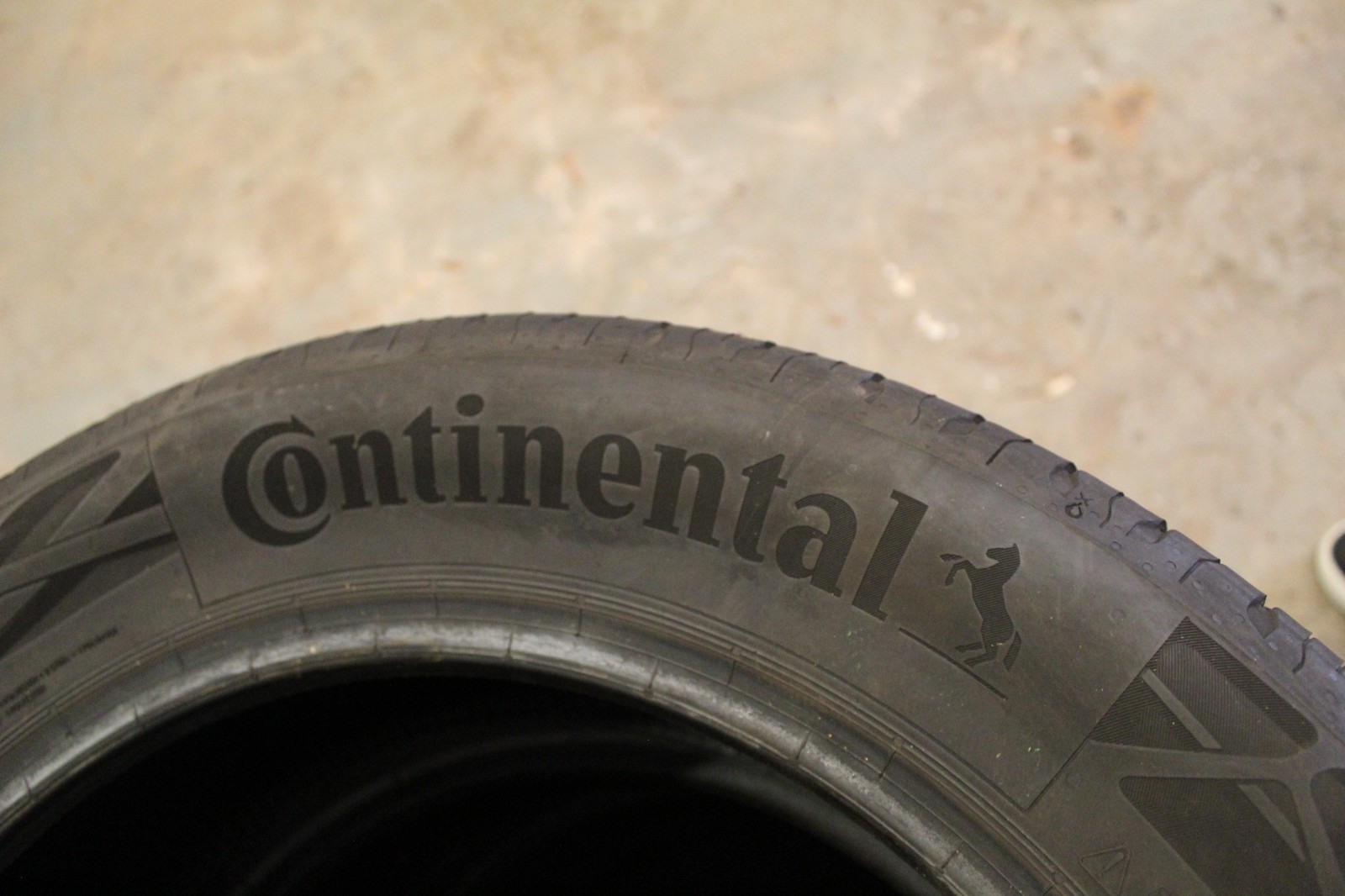 215 55 18 Continental, Eco Contact 6, 95T, x2 A Pair 5.8mm (F1_tyres) X135