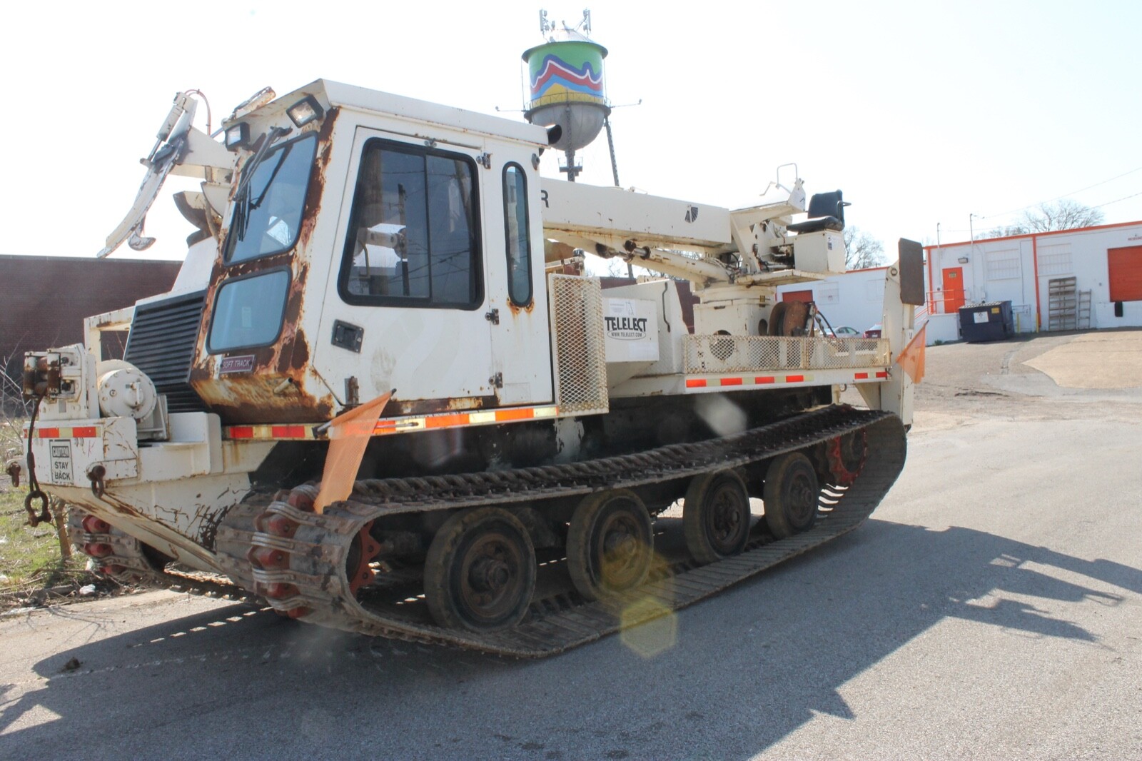 2001 SOFT TRACK DERRICK DIGGER-2100 HRS-RUNS AND OPERATES PERFECTLY-CUMMINS 5.9L