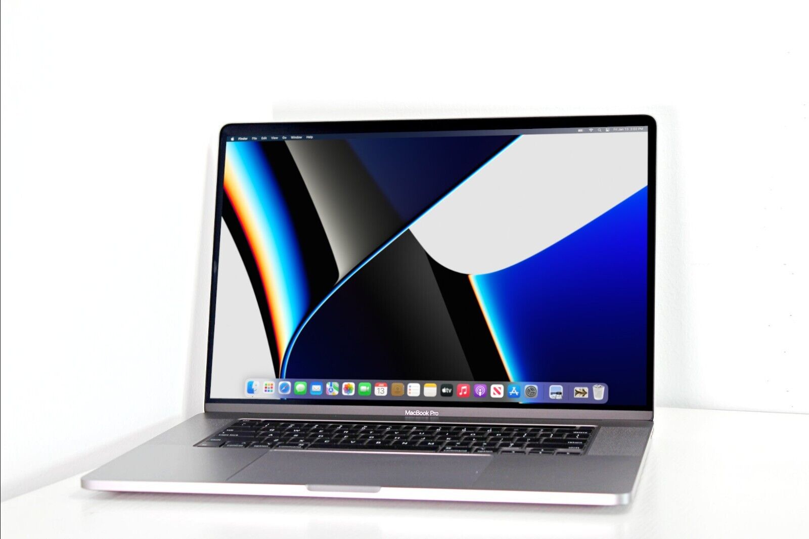 Apple MacBook Pro 16 Apple MacBook Pro 16