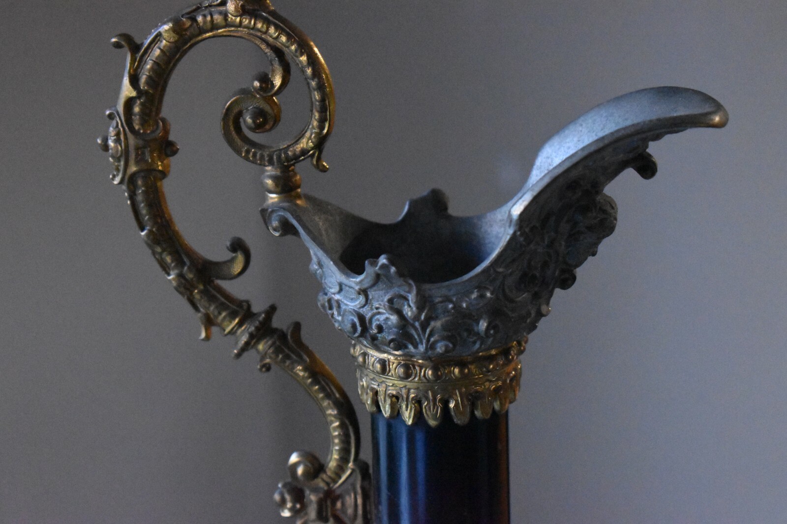 2 Antique Victorian 19th C MANTEL EWERS Urns Black Gold Gray 16