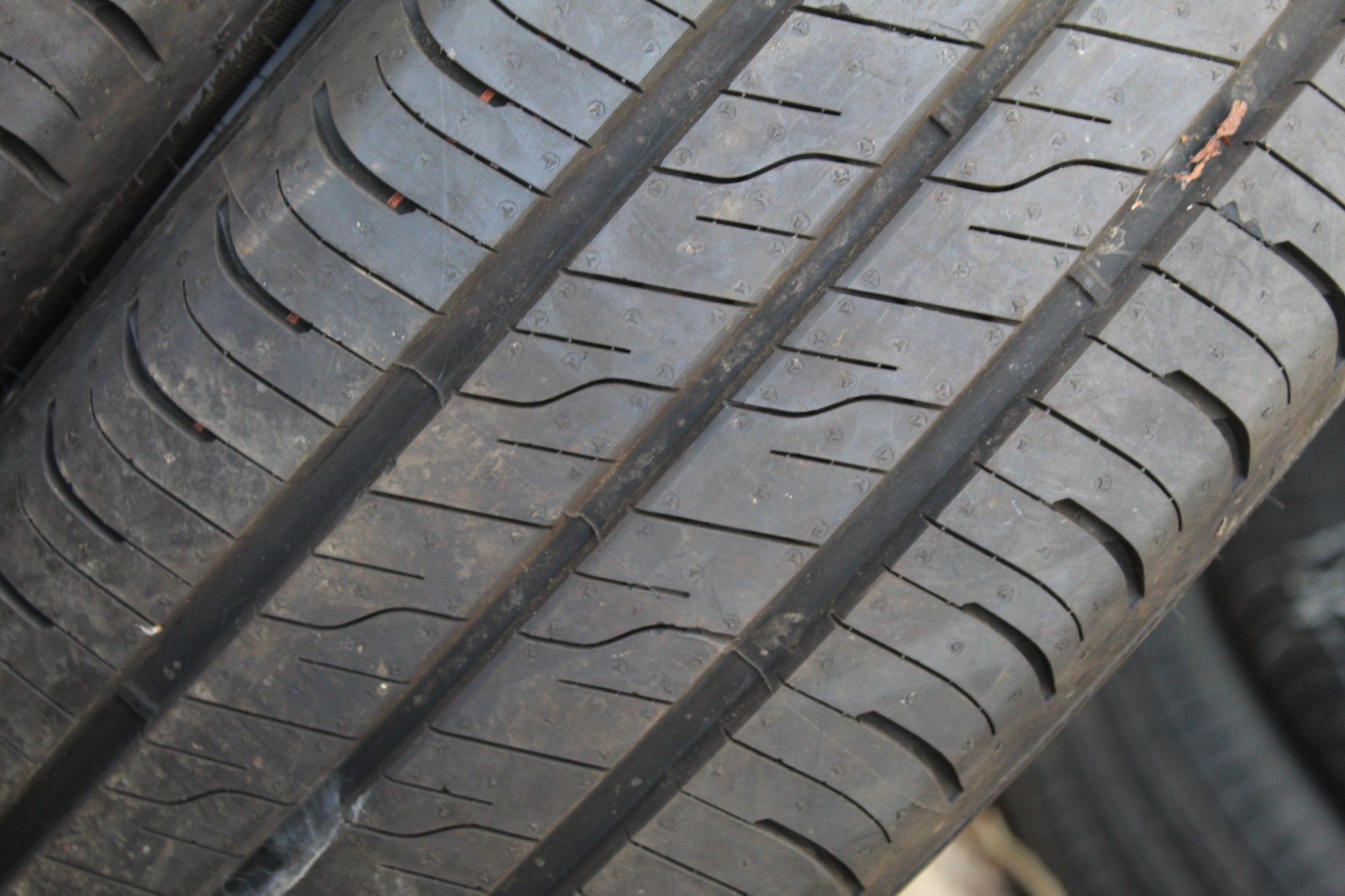 New 215 60 17C Goodyear, Efficient Grip Cargo 2, 109/107T x1 Tyre (F1_tyres) X07