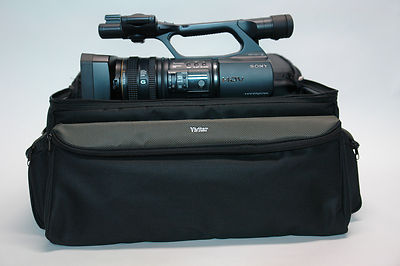 SONY　α350　200㎜　αバッグ付 ♥︎◇カメラバッグ付き♪ ◇SONY α350 ◇高性能一眼レフ♪