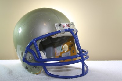 RIDDELL Soft Cup 4 pt High Football Helmet Chinstrap Worn Used From 1990 2000/'s