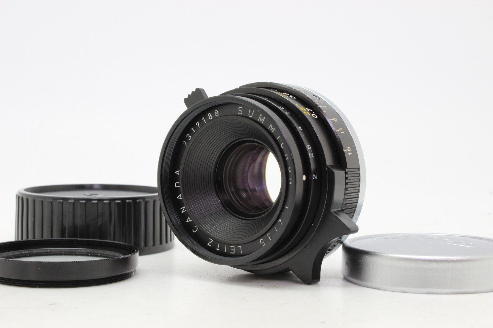 ズミクロン LEITZ CANADA SUMMICRON 35mm f2.0 MINT ] LEICA LEITZ CANADA Summicron 35mm F2 BLACK Lens For M