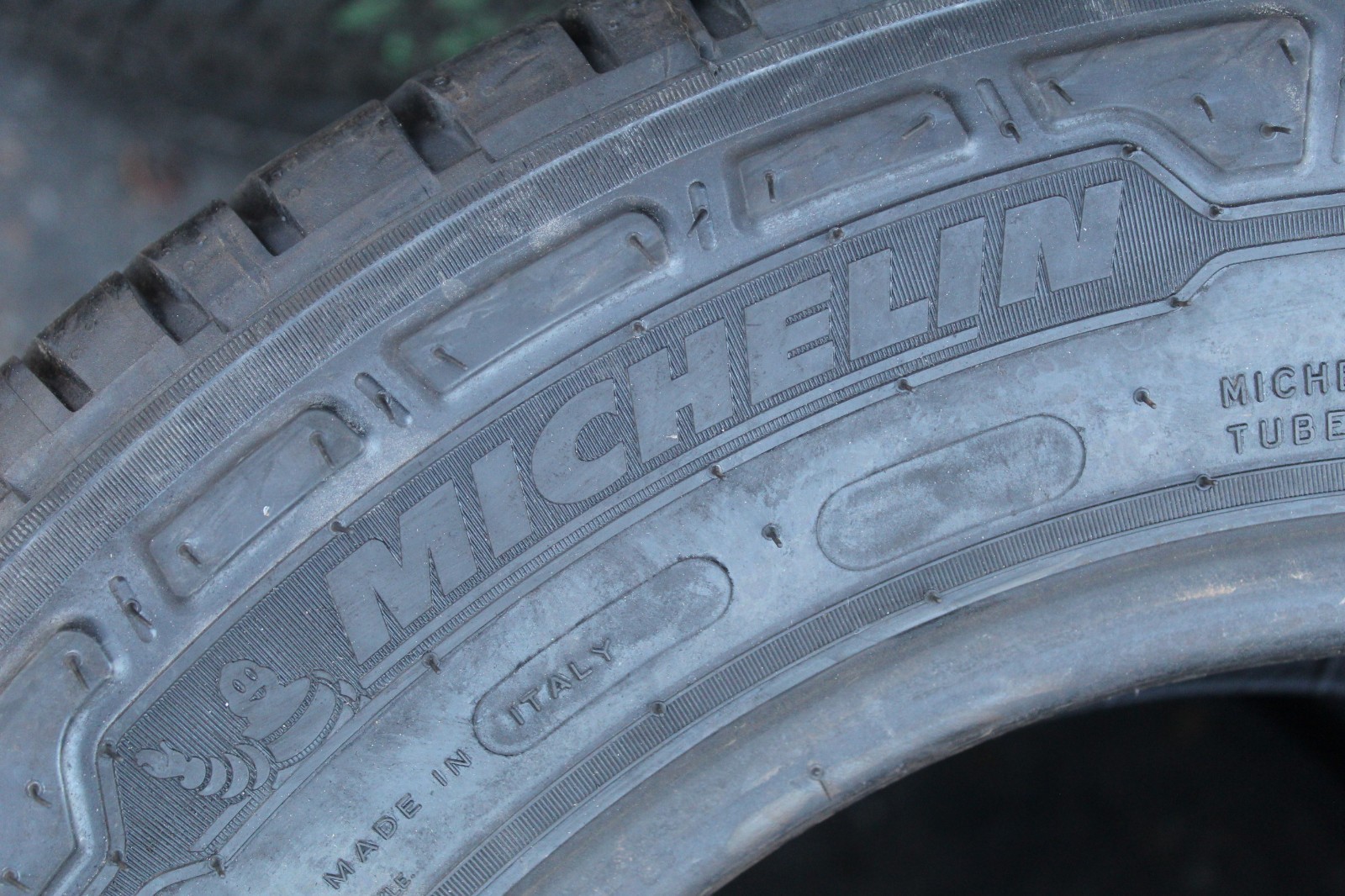 New 215 65 16c, Michelin Agilis 3,  106/104T, x1 Tyre (F1_tyres) X163