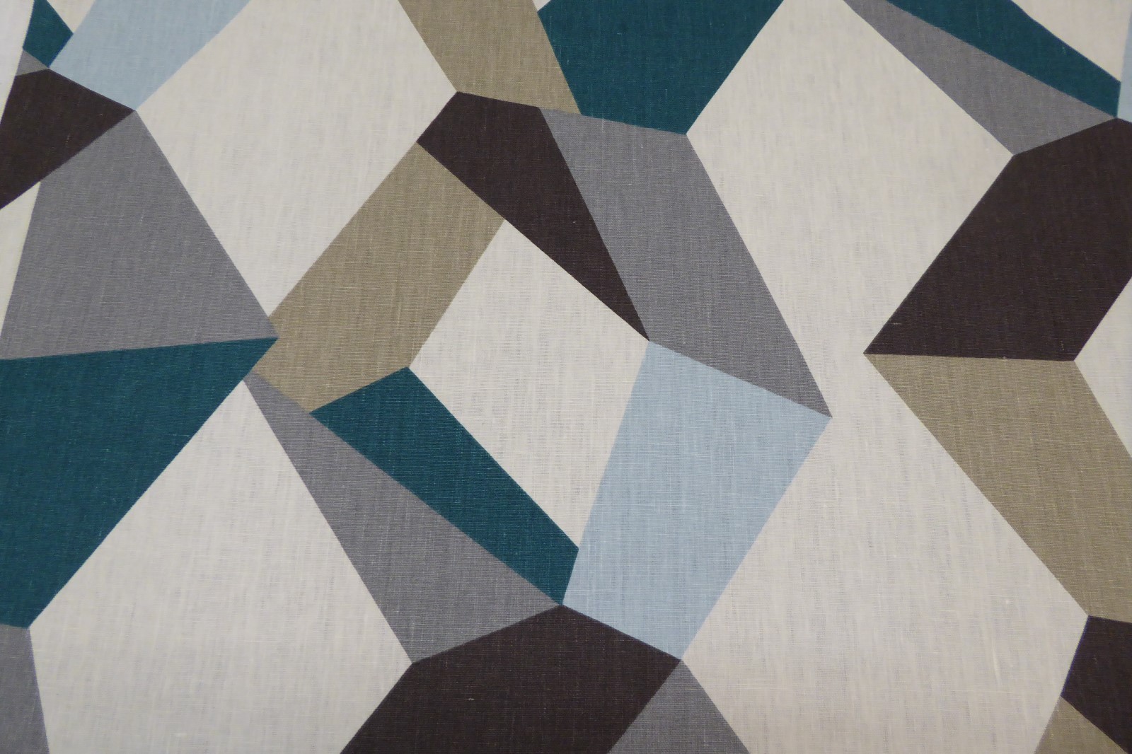 Kravet Urbantwist .635 Teal Designer  Linen Fabric Modern Geometric Abstract