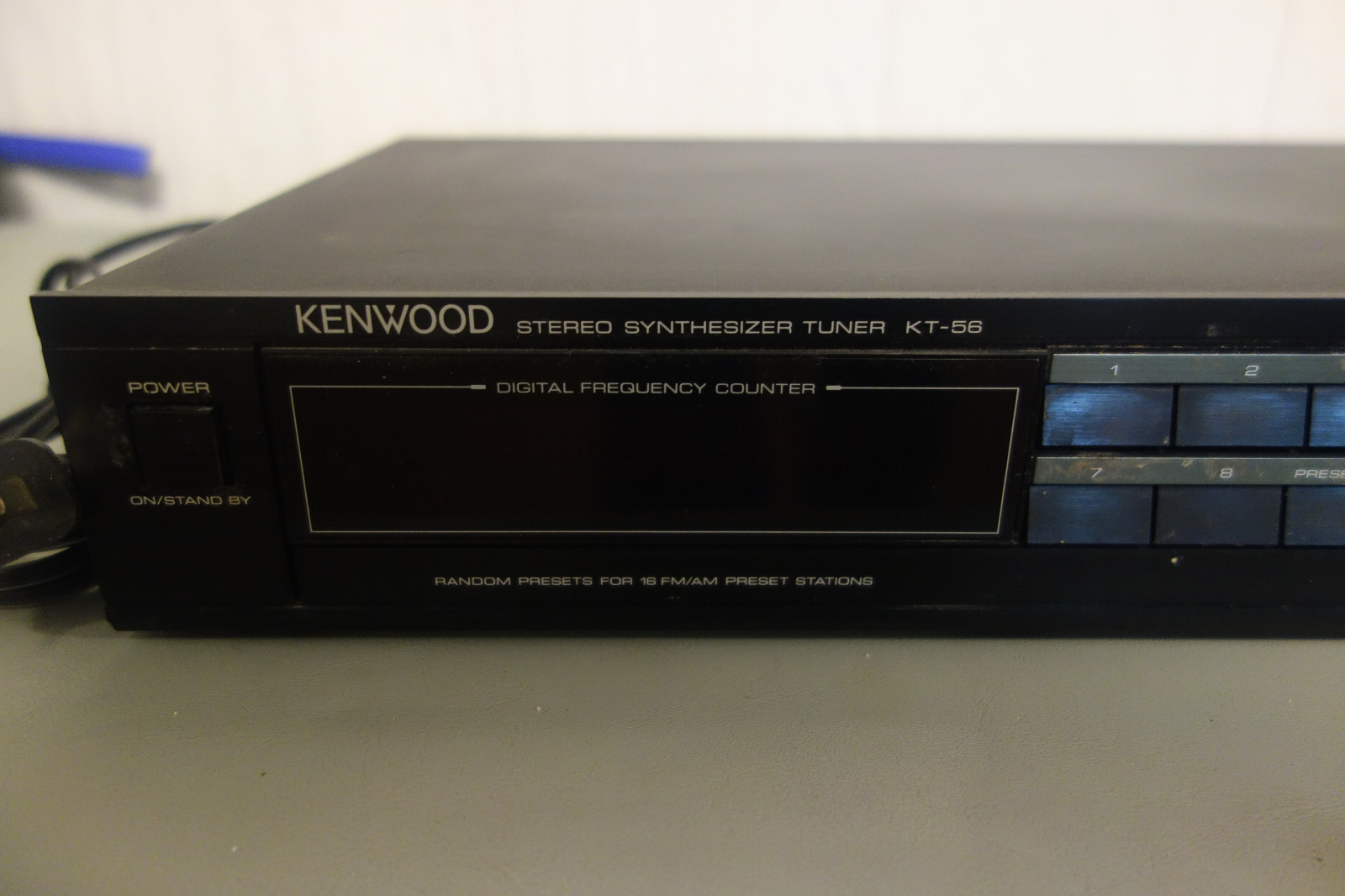 Vintage Kenwood KT-56 Synthesizer Tuner FM AM Radio Stereo