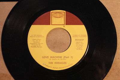 MIRACLES, THE---LOVE MACHINE. part 1  (1975 TOP SONG)