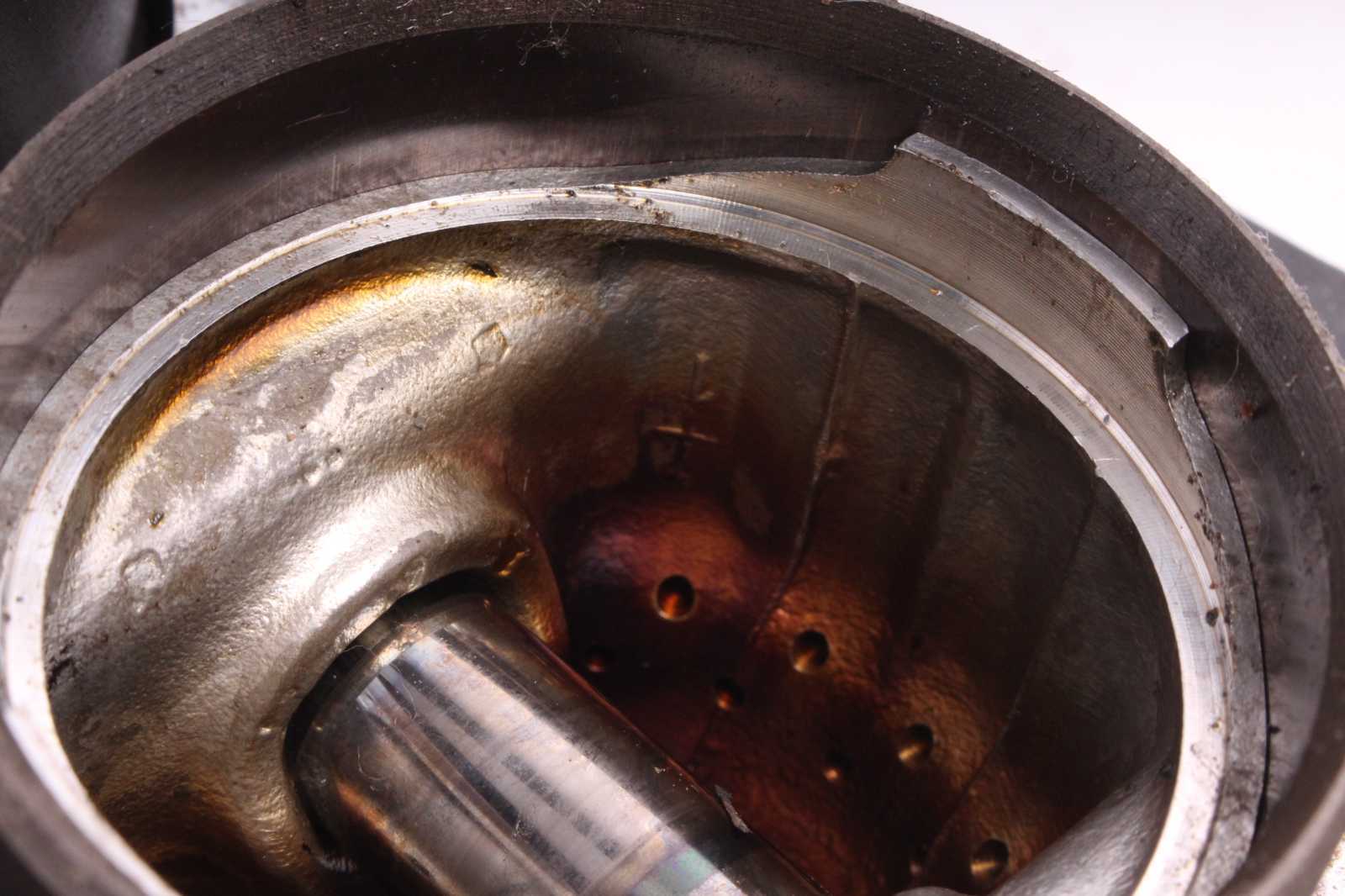 【gpz k】 Kawasaki GPZ 600 R ZX600A Bj 1985 - 1989 - Tank sender tank