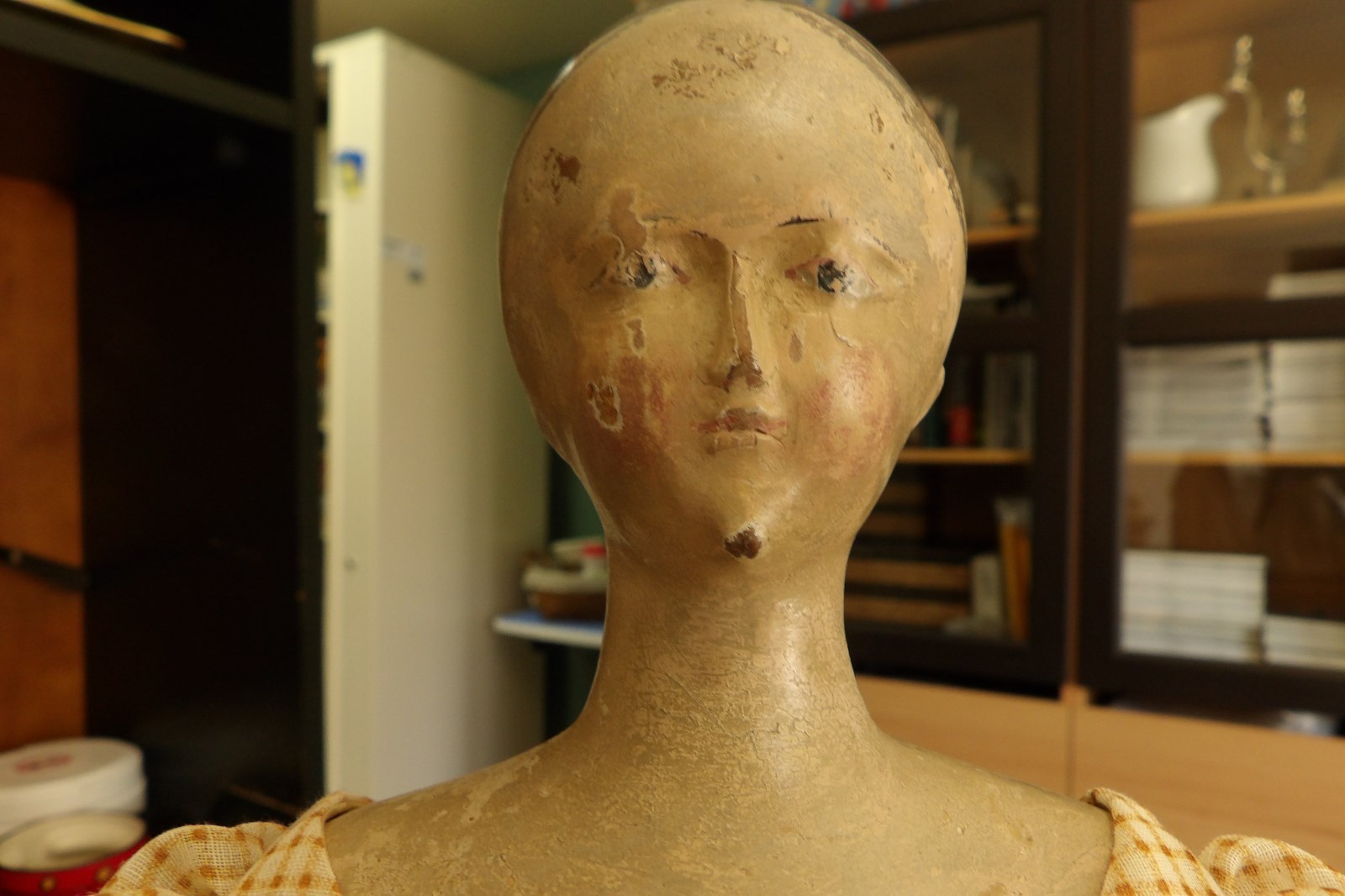 Antique American Wooden Doll with Unusual Hair, Documented in Heart of the Tree