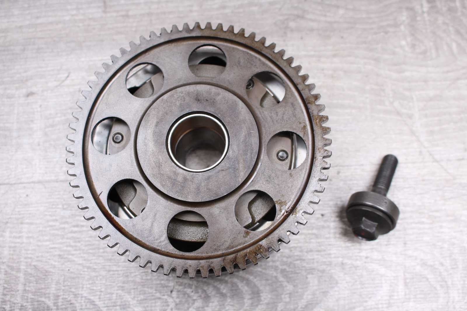 カメラ　ロード Nikon Unveils the Z9: 45.7MP, 120FPS, 8K, and No Mechanical