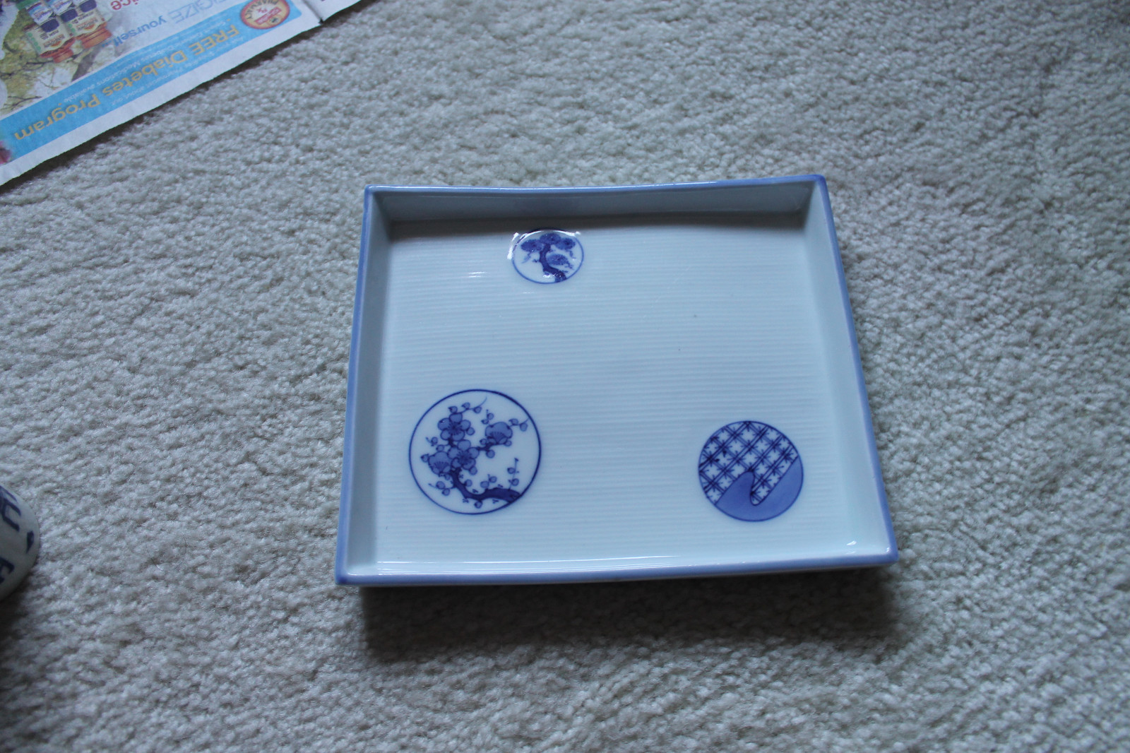 Vintage or Antique Chinese Blue & White Porcelain Tray: 8"L x 6-7/8"W x 3/4"H