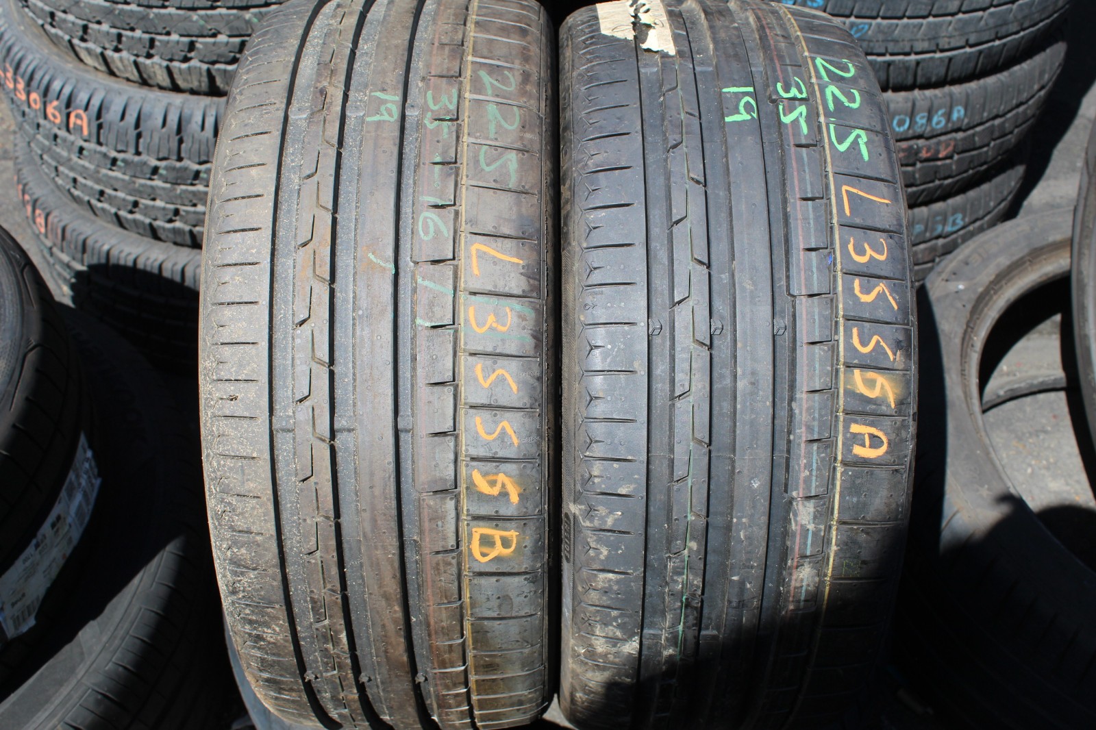 New 225 35 19 Continental, Sport Contact 6, XL, 88Y, x2 A Pair (F1_tyres) L3555