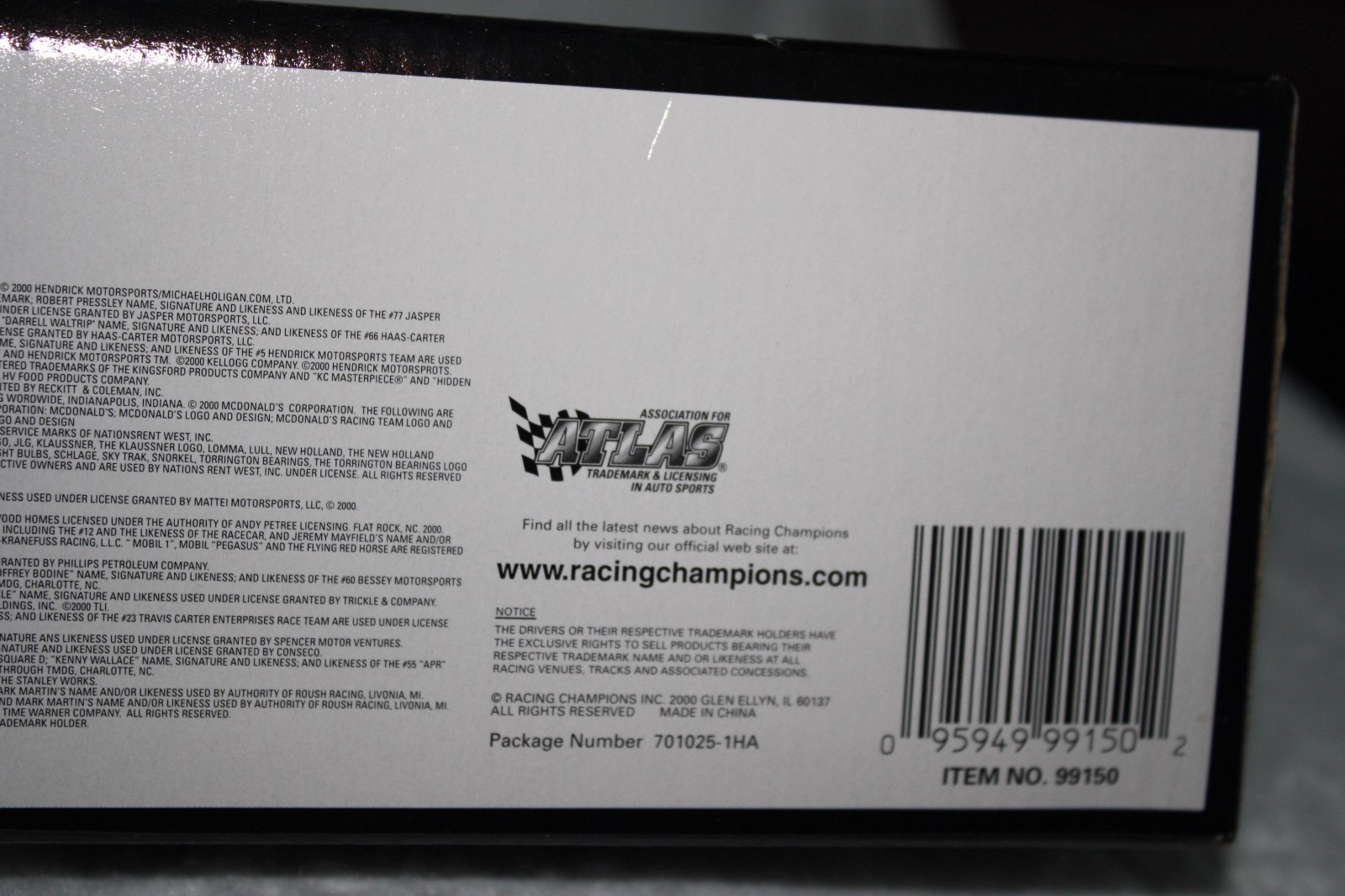 Ward Burton 1:24 2000 Racing Champions Preview #22 Caterpillar Dealers Diecast