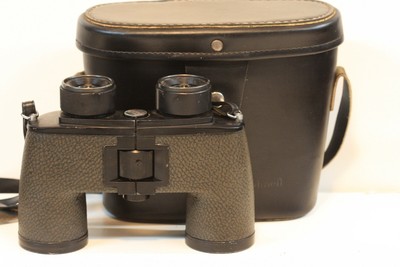 BUSHNELL  (FUJI)  CUSTOM  7 X 35  BINOCULARS    brilliant  view out