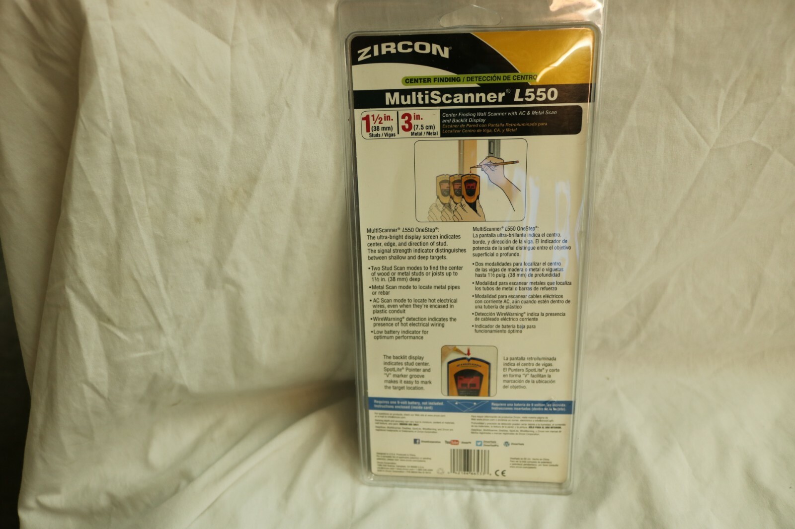 ZIRCON L550 MULTICSCANNER CENTER FINDING WALL SCANNER W/ AC & METAL SCAN