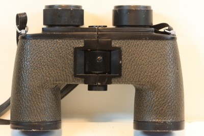 BUSHNELL  (FUJI)  CUSTOM  7 X 35  BINOCULARS    brilliant  view out
