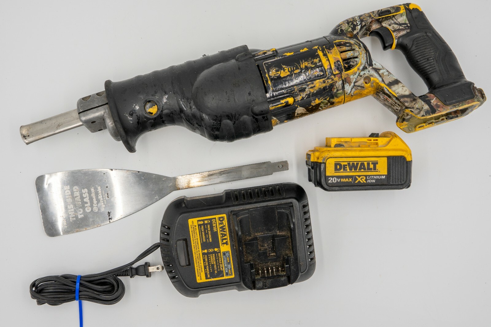 Equalizer Ambush Windshield Removal Tool Used for sale in Lake Worth