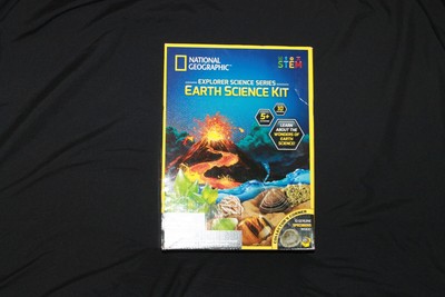 National Geographic Explorer Science Series Earth Science Kit Stem Sealed