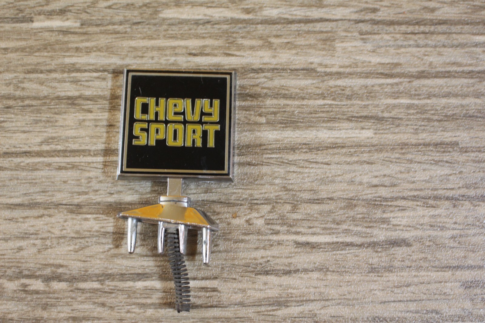 1973-1980 Chevrolet Hood Emblem Ornament | 14000795 1973-1980 Chevrolet Hood Emblem Ornament | 14000795