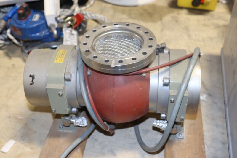 Pfeiffer Balzers Tpu-270 Turbo Molecular High Vacuum Pump  
