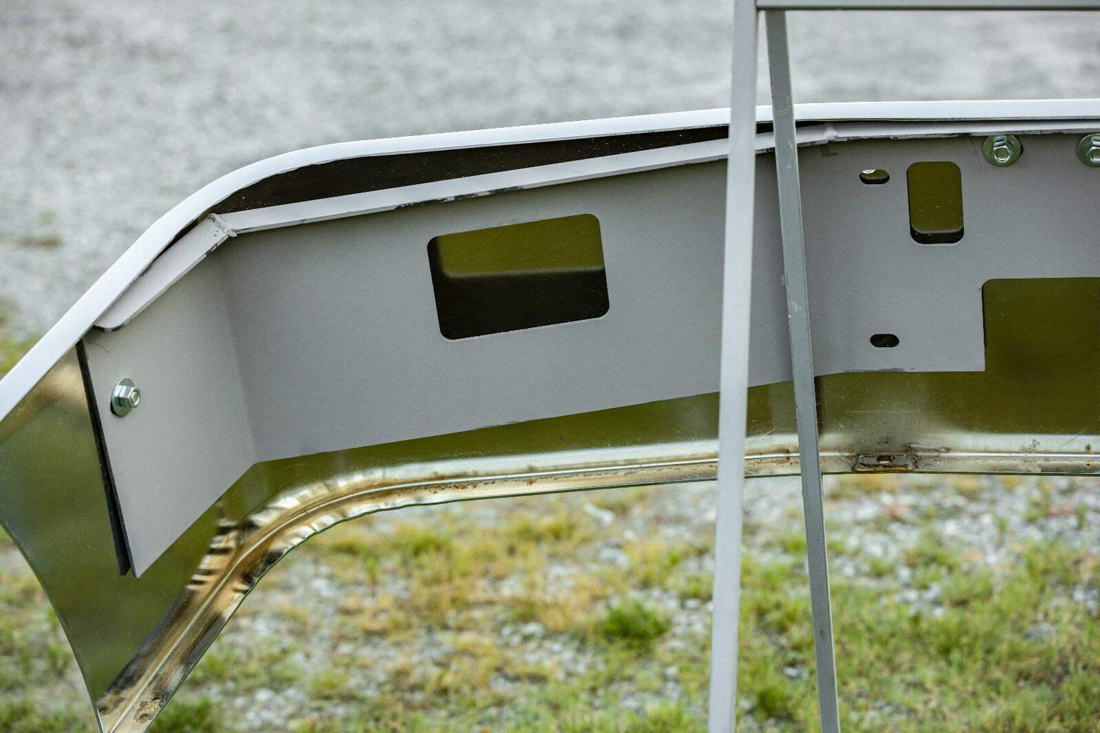 Freightliner FLD 120 / 112 Bumper for Setback Axle - 16" Chrome with Tow - USA