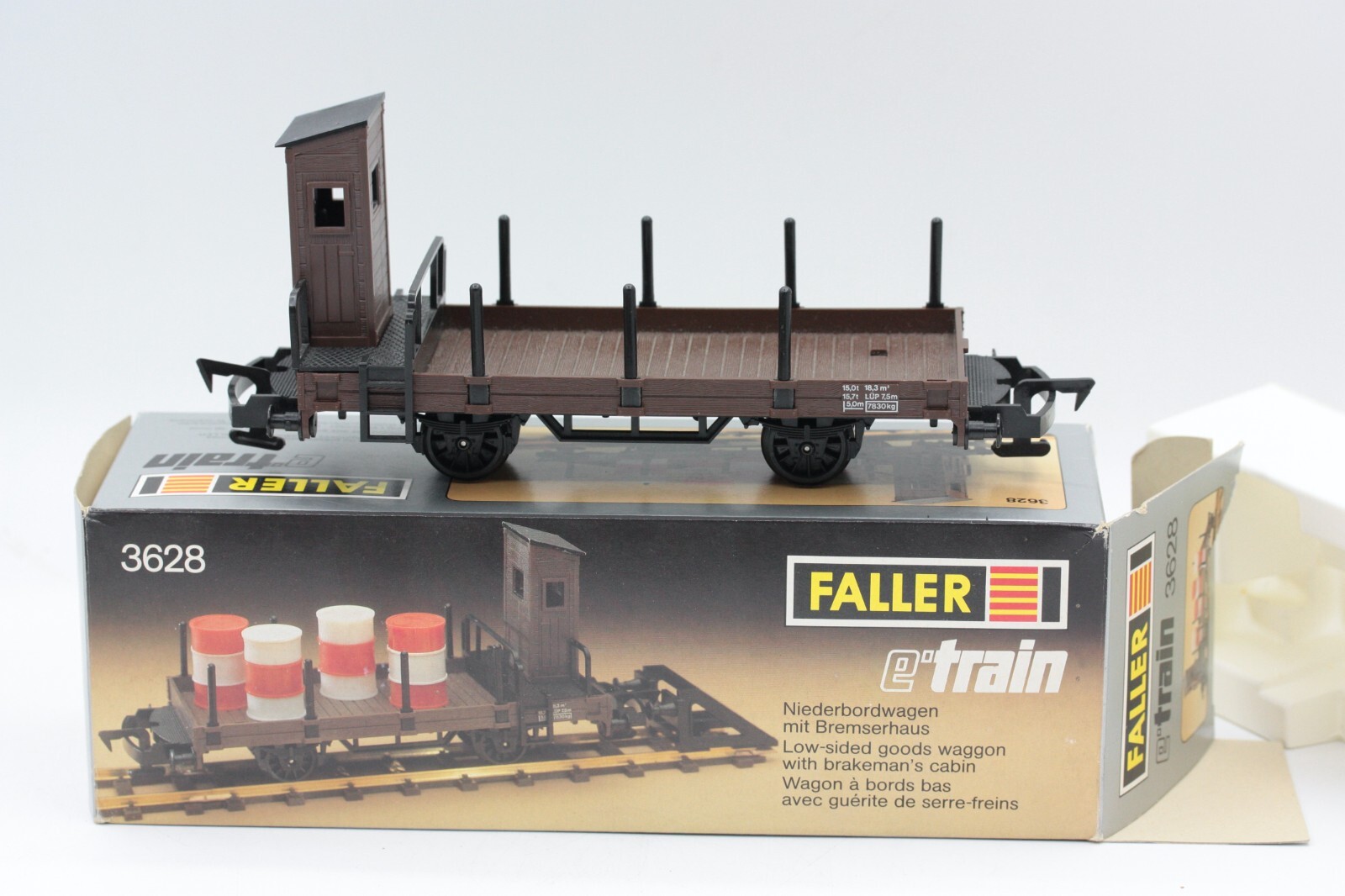 Faller E-Train 3628 - Low Platform Wagon With Brake House In