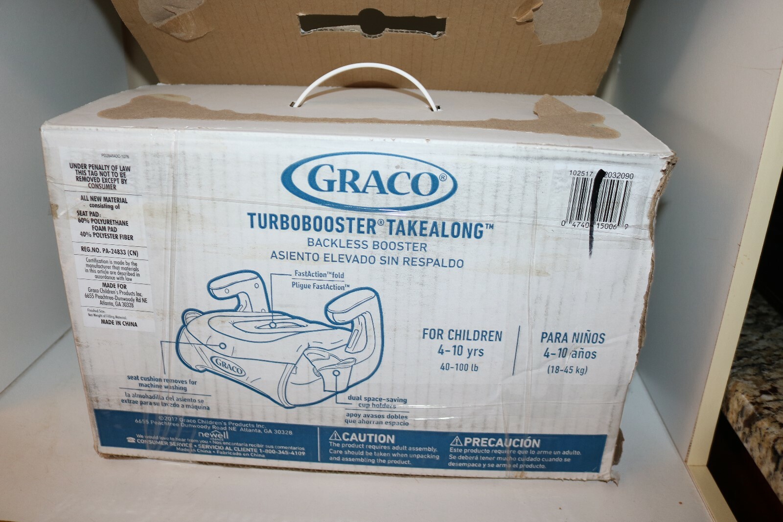 Graco TurboBooster Takealong backless 40-100lbs folds in half carry bag