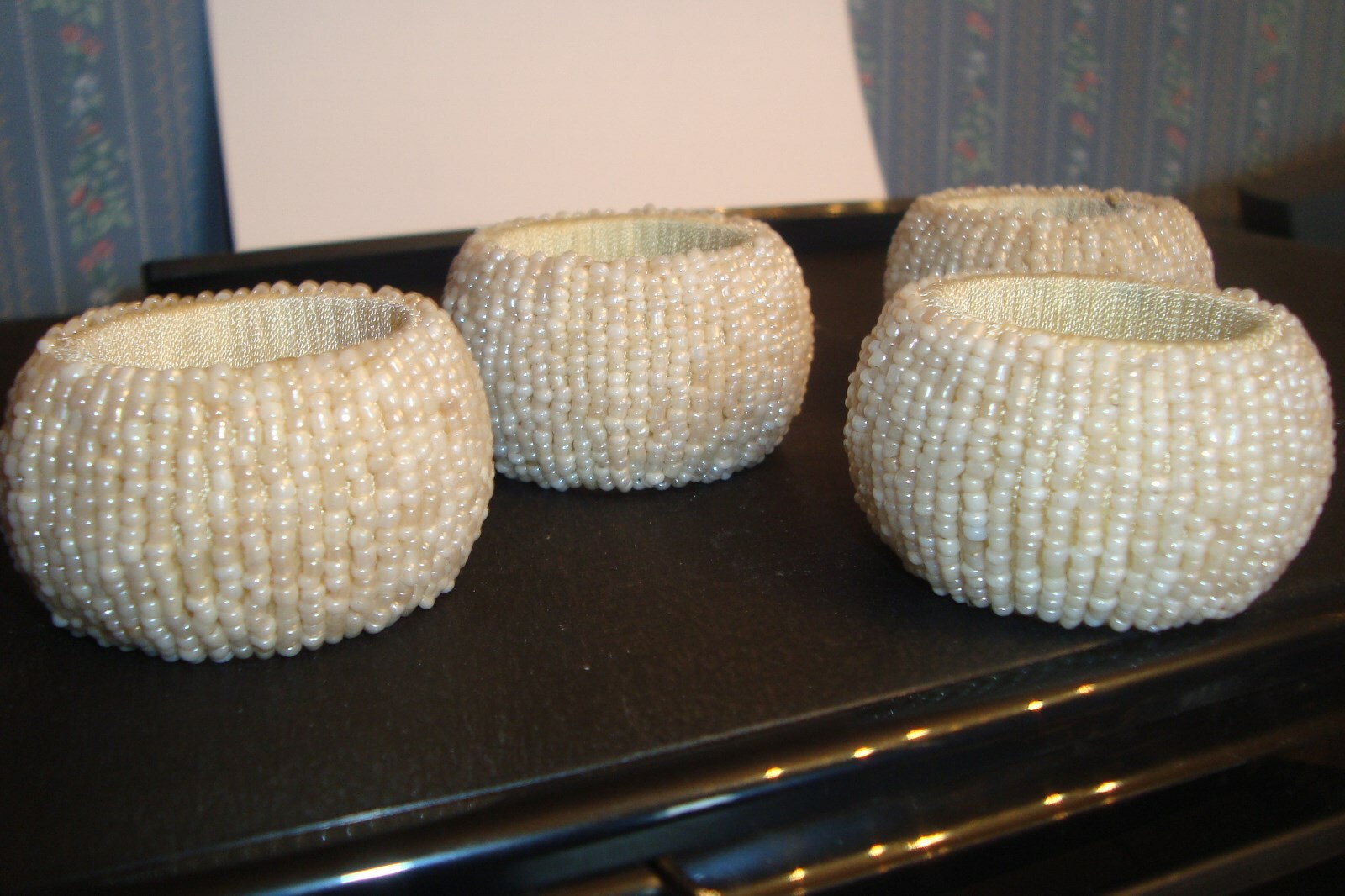 Handmade Beaded Napkin Ring Glass Beads Set of 4 Ecru Ivory Beige  New