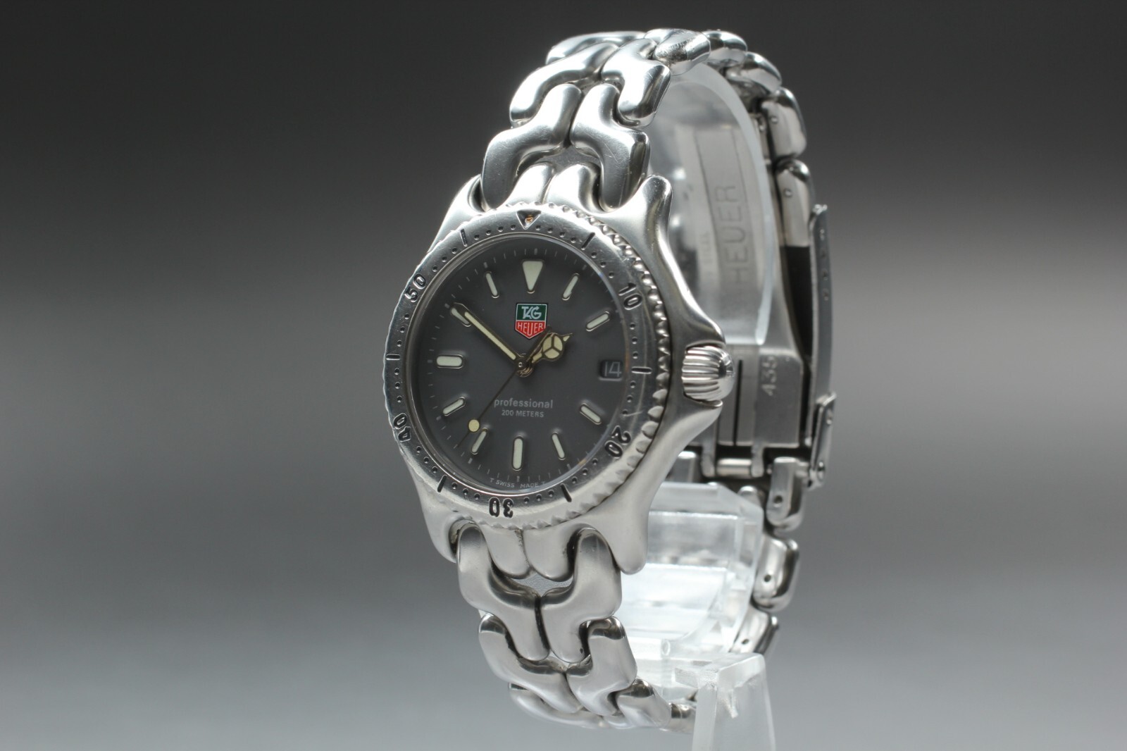 Exc+5* TAG HEUER S/el Professional S99.213M/E Date 200m Exc+5* TAG HEUER S/el Professional S99.213M/E Date 200m